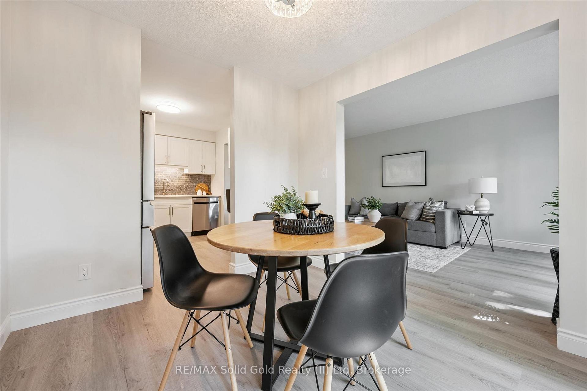Photo 15 of Unit 10, 89 Woolwich Street, Waterloo, University Downs — HOMEH