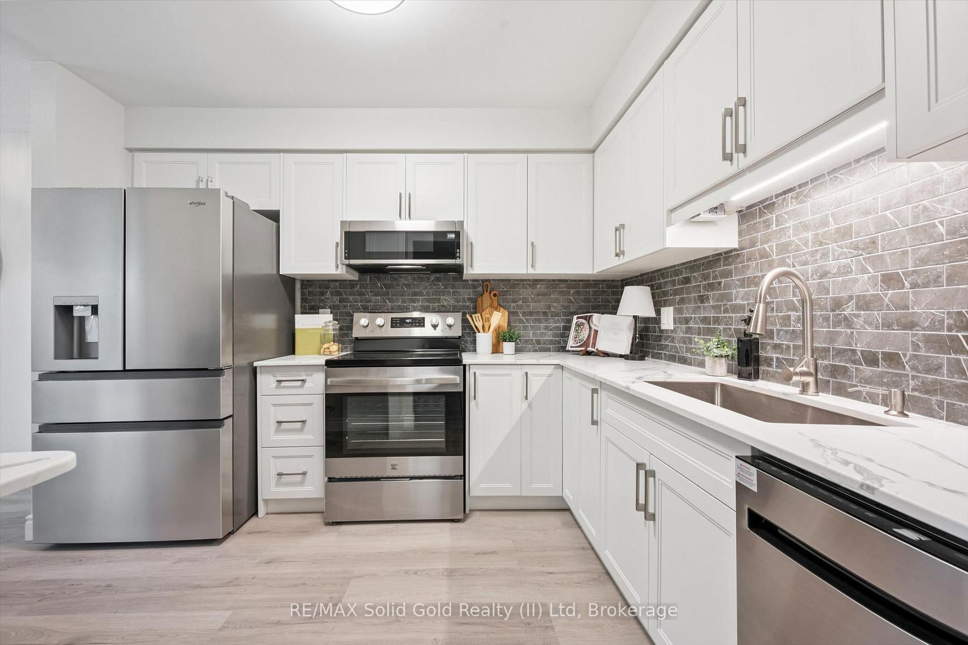 Photo 17 of Unit 10, 89 Woolwich Street, Waterloo, University Downs — HOMEH