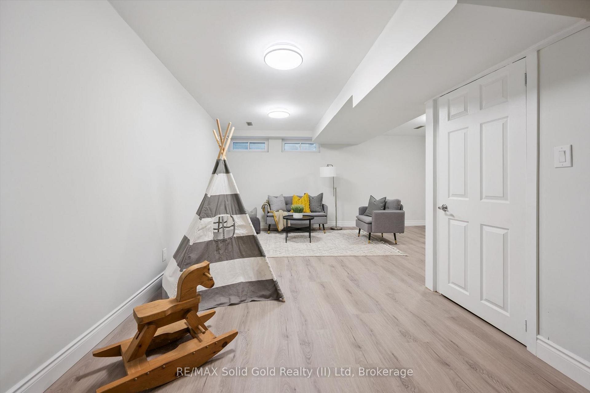 Photo 31 of Unit 10, 89 Woolwich Street, Waterloo, University Downs — HOMEH
