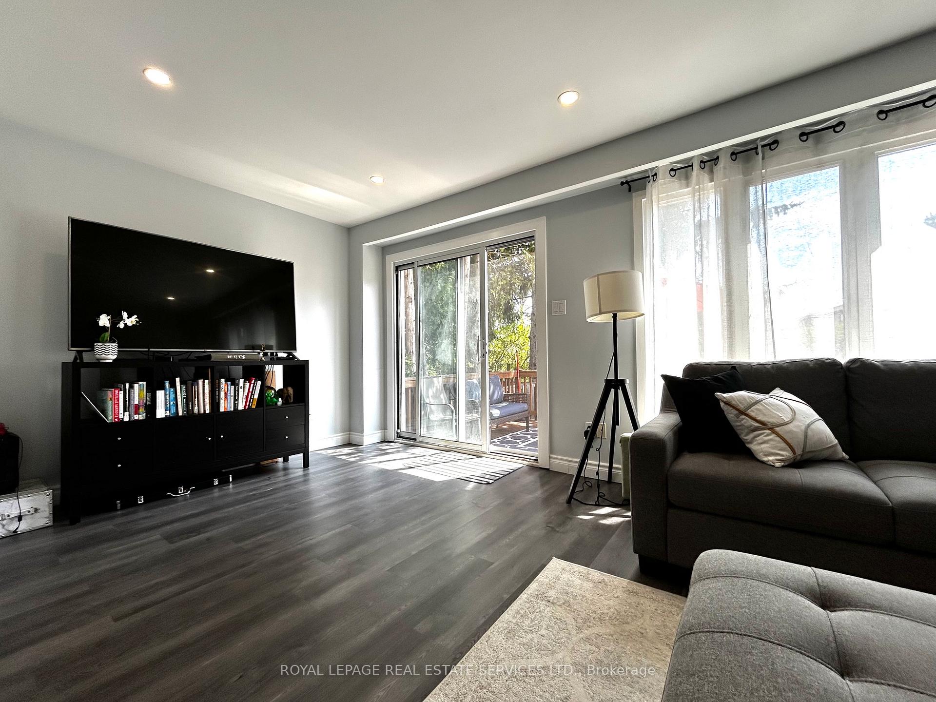 Photo 6 of 2132 Millway Gate, Mississauga, Erin Mills — HOMEH
