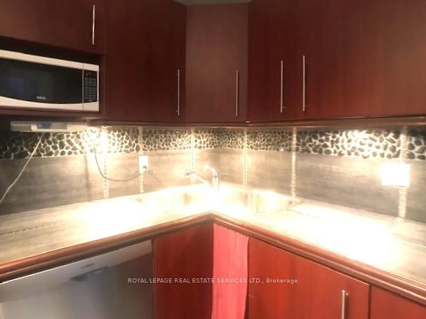 Photo 17 of 2132 Millway Gate, Mississauga, Erin Mills — HOMEH
