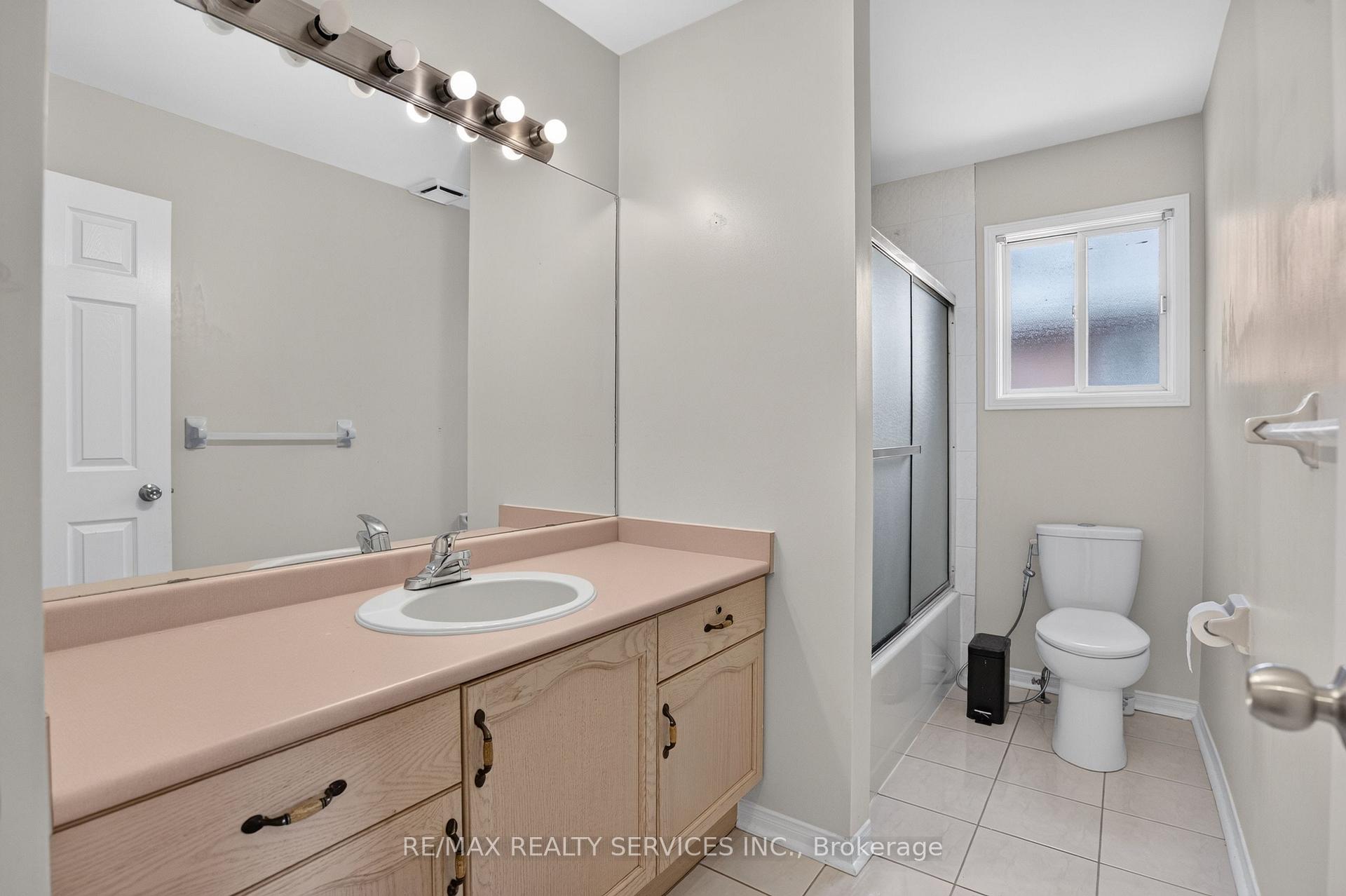 Photo 43 of 2153 Oak Bliss Crescent, Oakville, West Oak Trails — HOMEH
