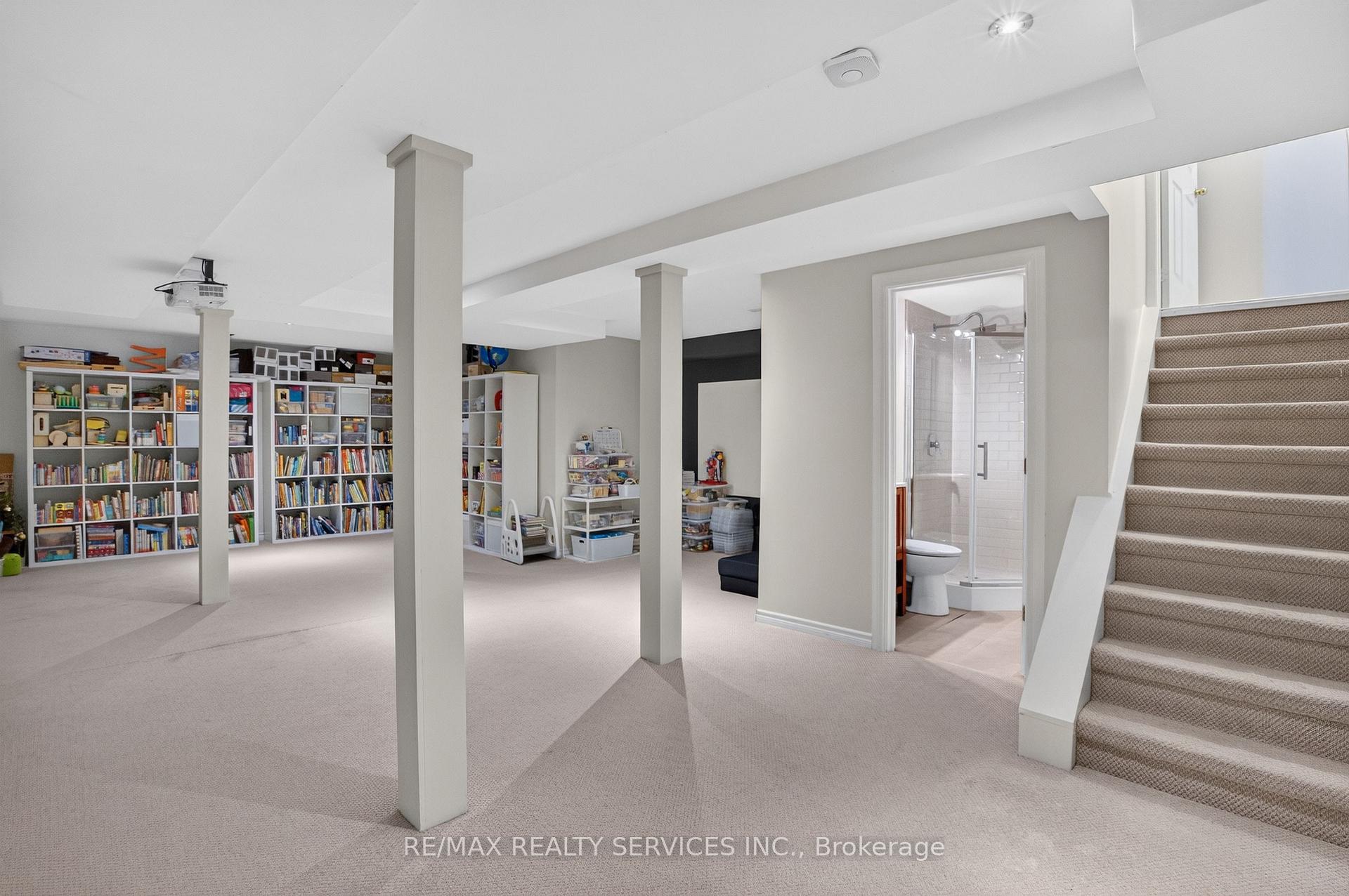 Photo 44 of 2153 Oak Bliss Crescent, Oakville, West Oak Trails — HOMEH