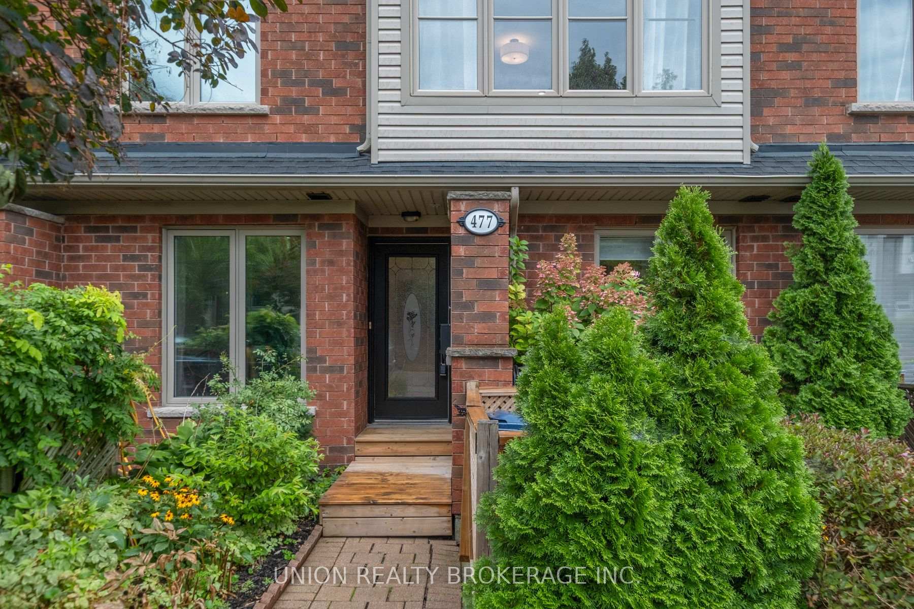 Photo 2 of 477 Rhodes Avenue, Toronto, Greenwood-Coxwell — HOMEH