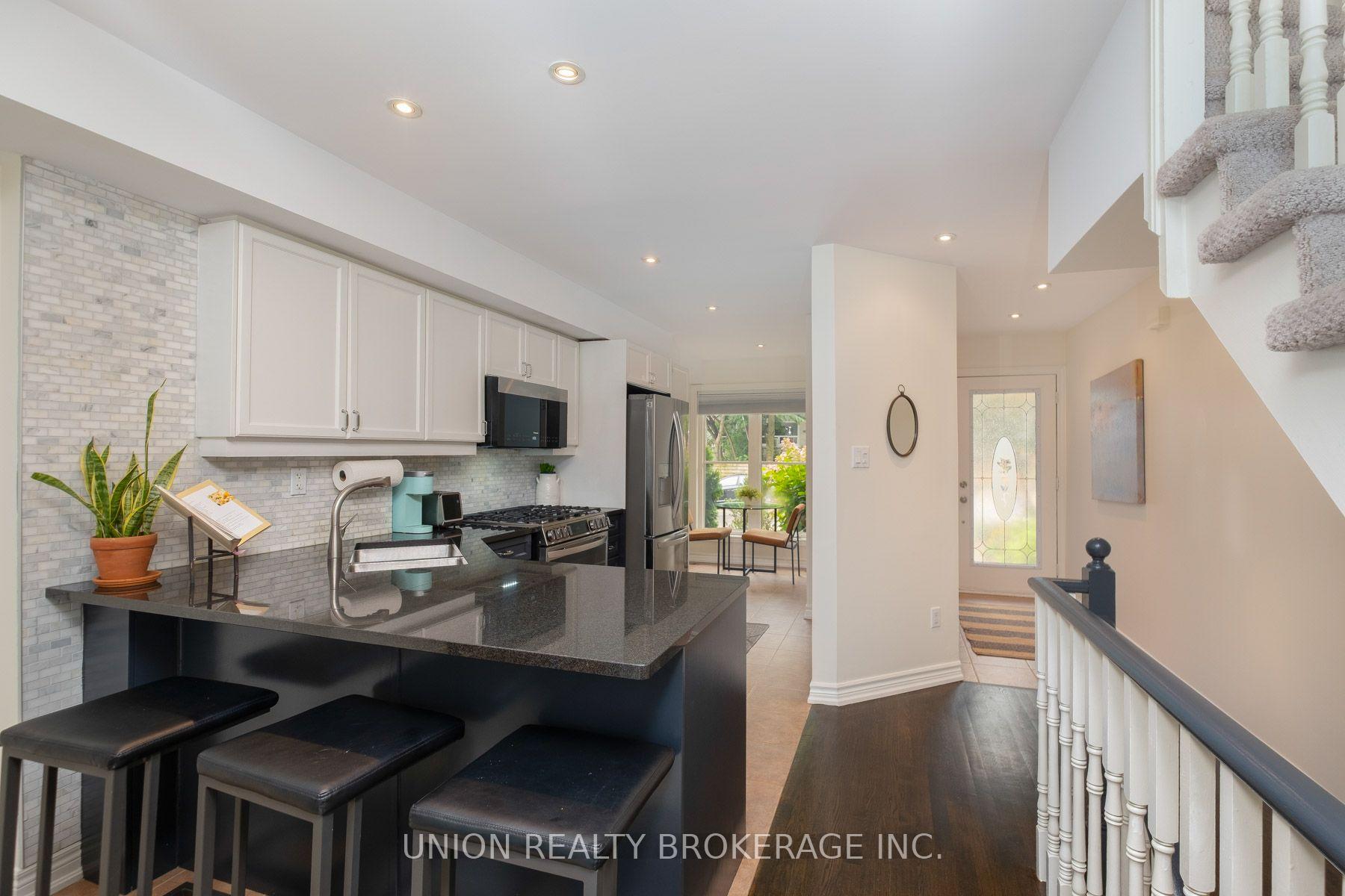 Photo 10 of 477 Rhodes Avenue, Toronto, Greenwood-Coxwell — HOMEH