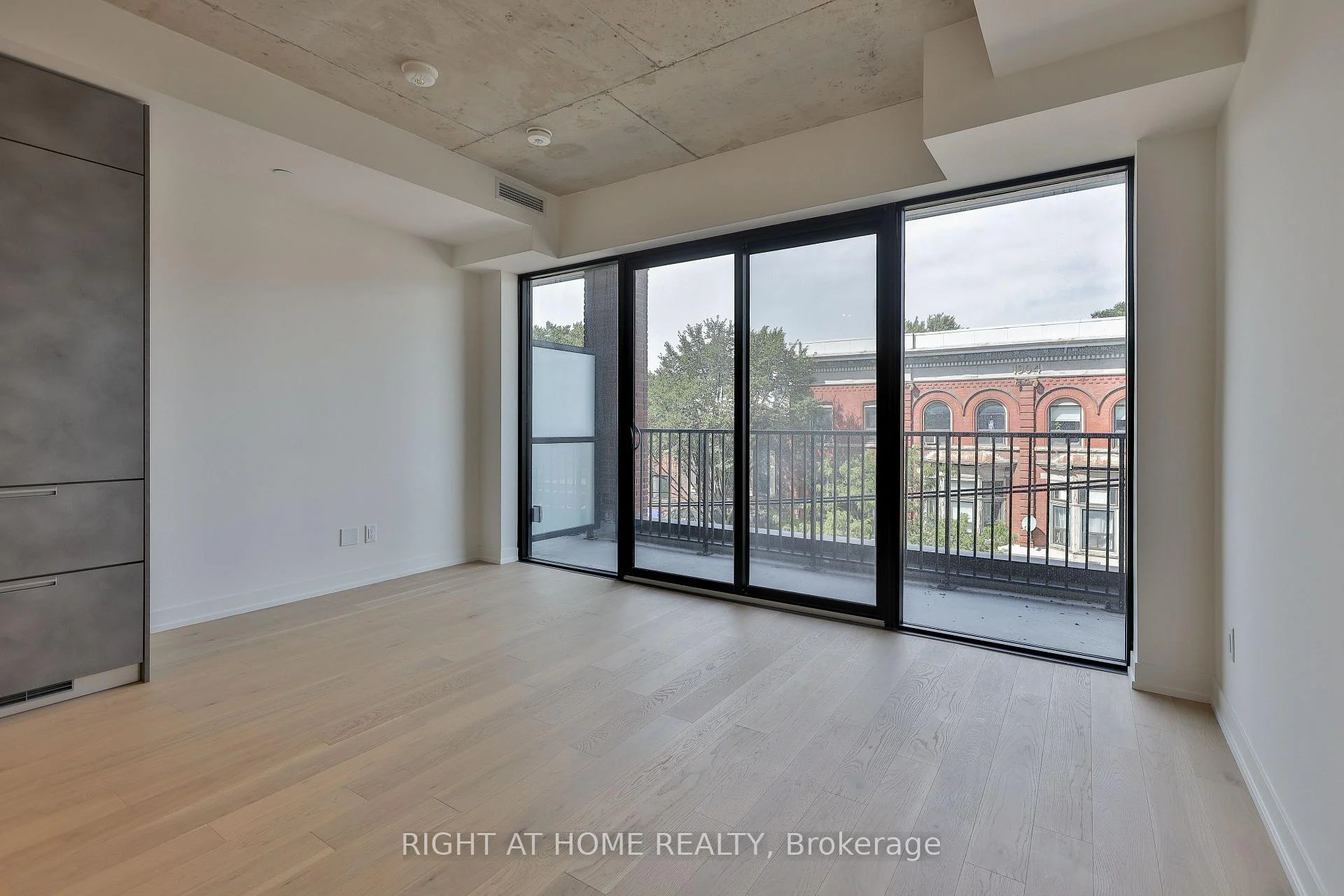 Photo 5 of Unit 303, 761 Queen Street E, Toronto, South Riverdale — HOMEH