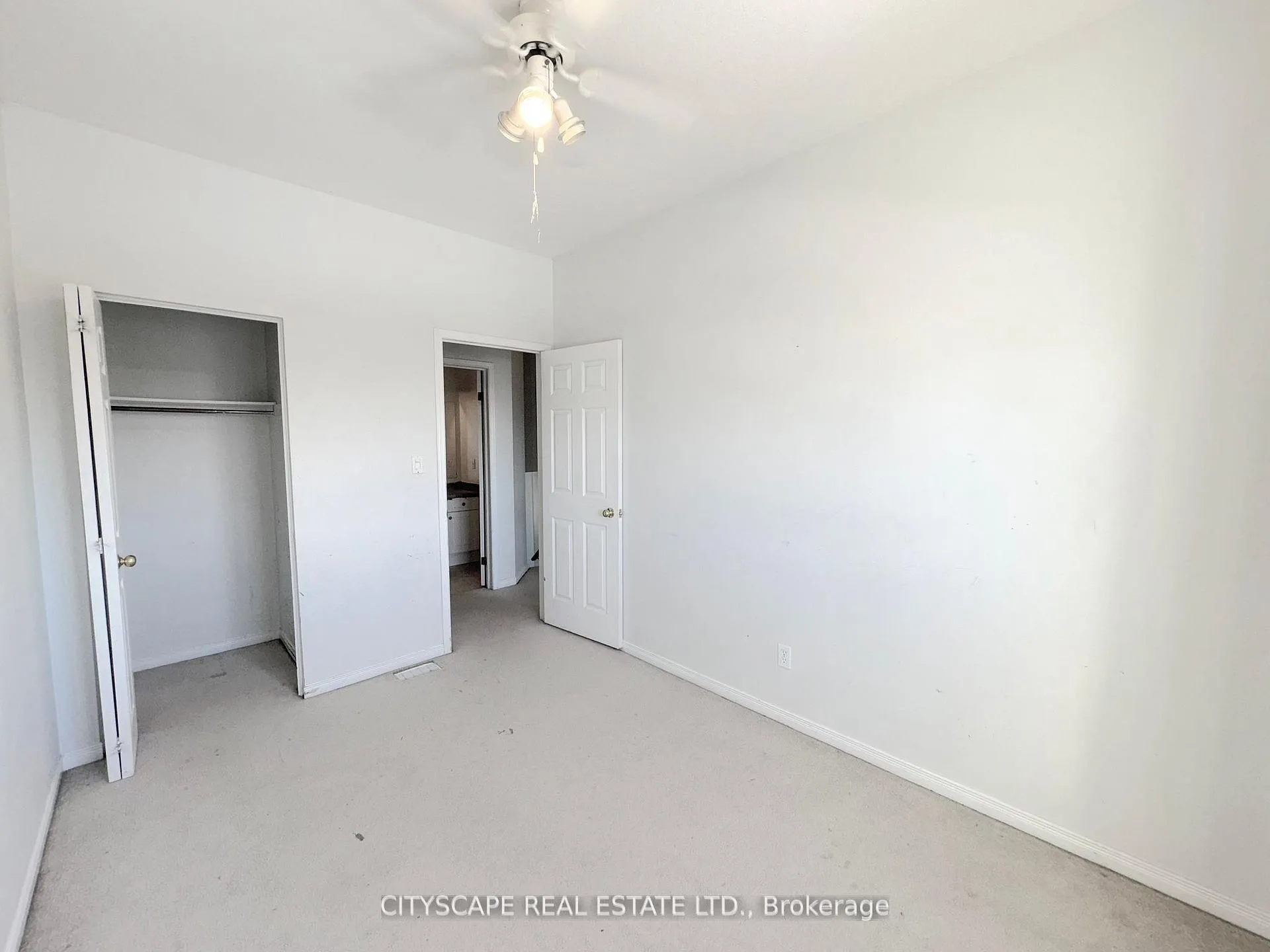 Photo 23 of 91 Donnenwerth Drive, Kitchener — HOMEH