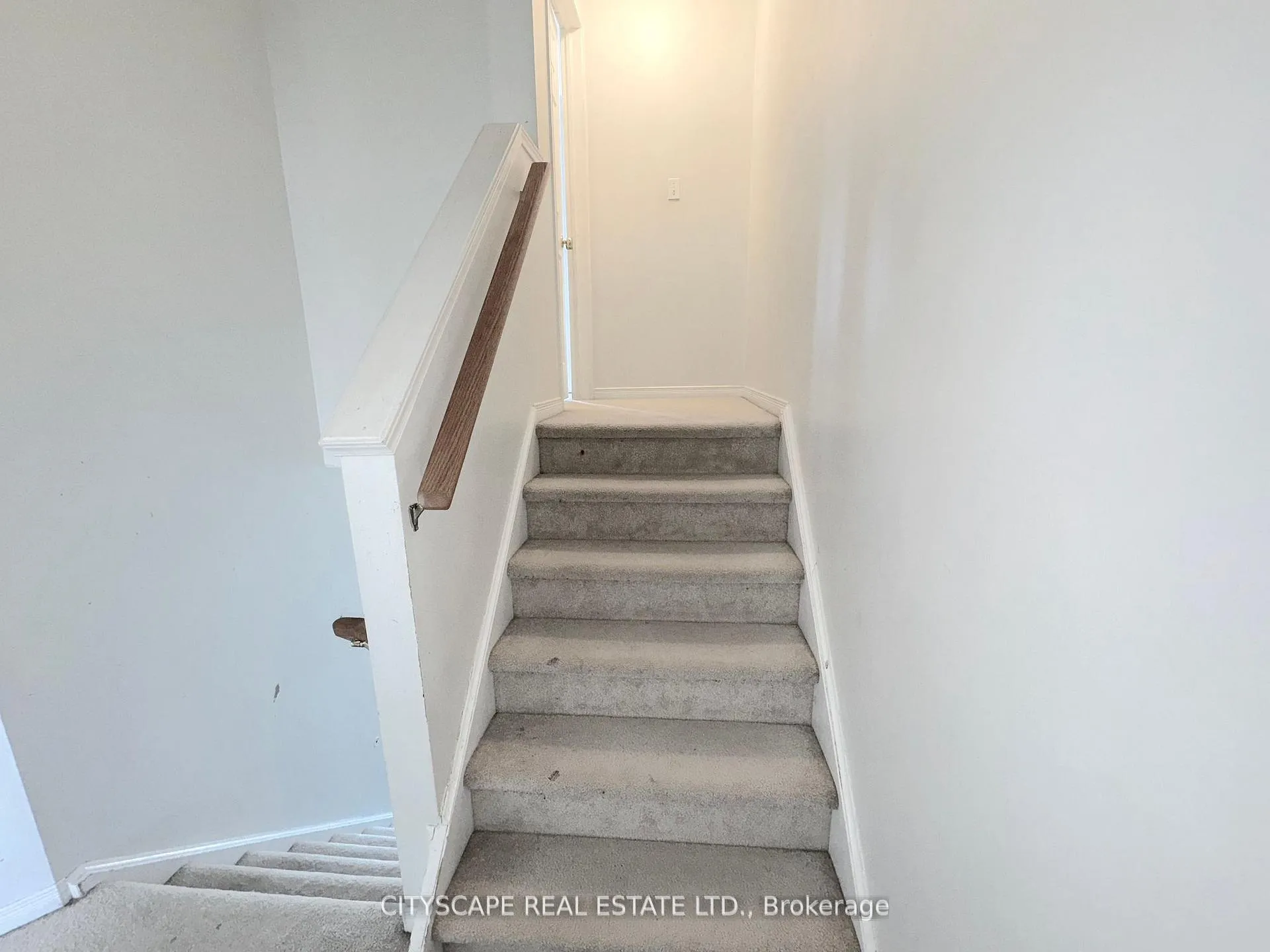 Photo 26 of 91 Donnenwerth Drive, Kitchener — HOMEH