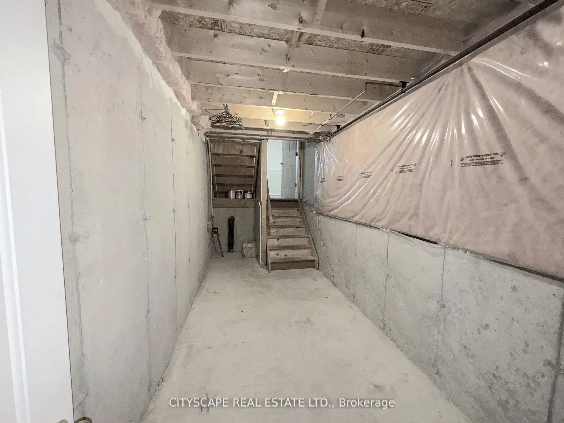 Photo 35 of 91 Donnenwerth Drive, Kitchener — HOMEH