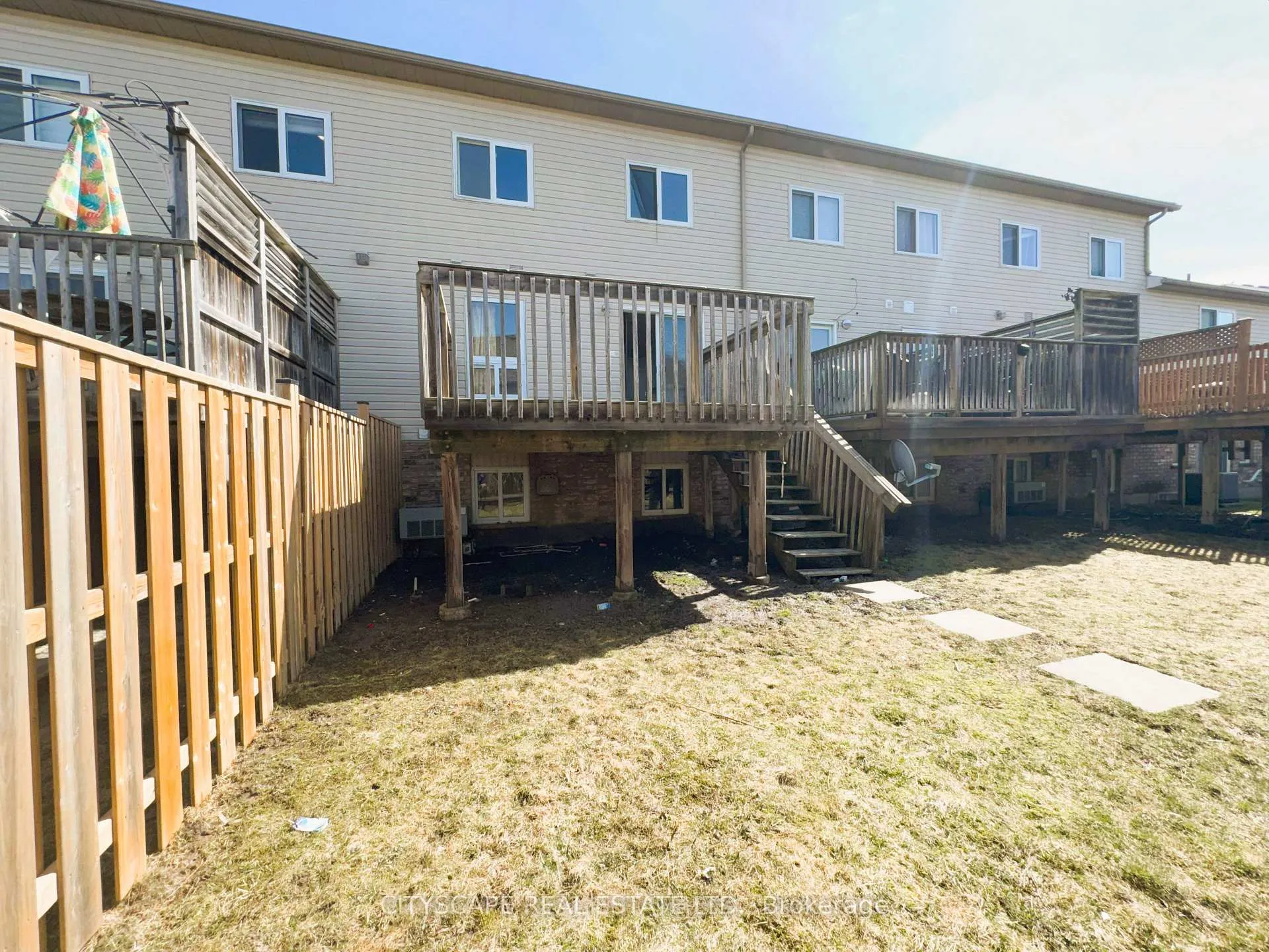 Photo 40 of 91 Donnenwerth Drive, Kitchener — HOMEH