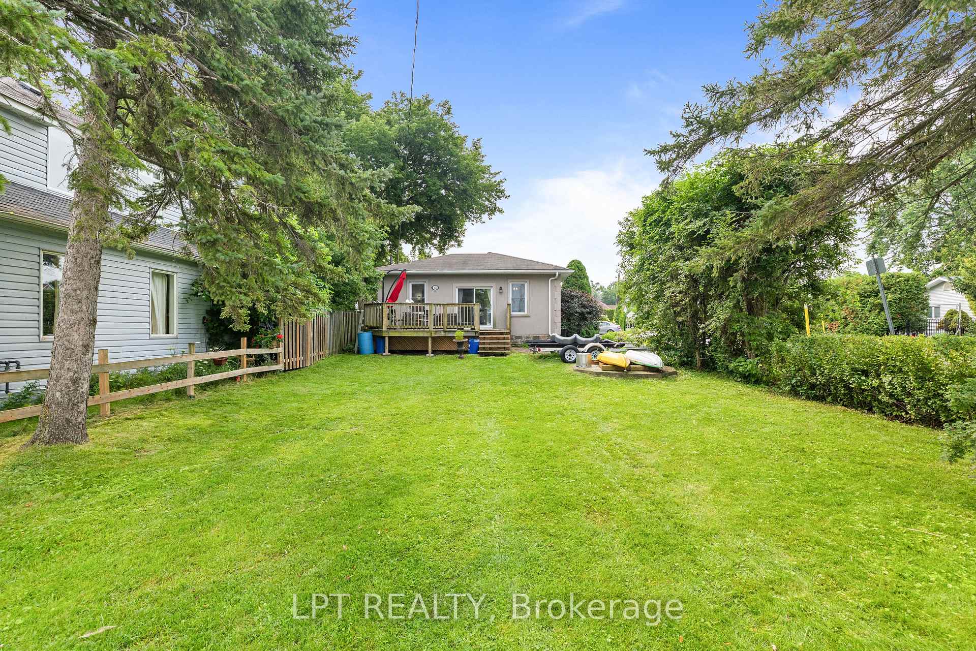 Photo 33 of 427 Lake Drive E, Georgina, Historic Lakeshore Communities — HOMEH