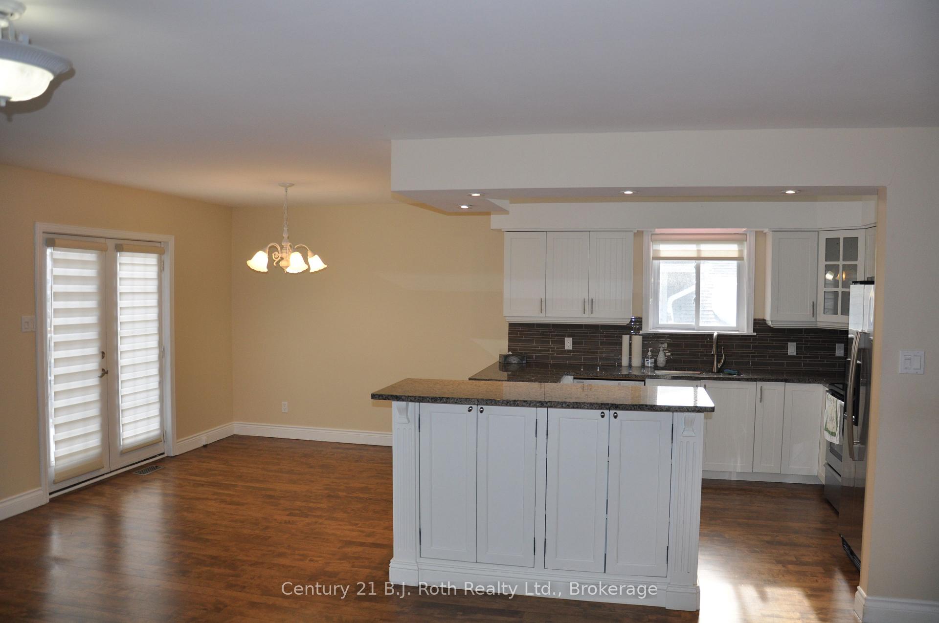 Photo 7 of 22 Free Drive, Orillia — HOMEH