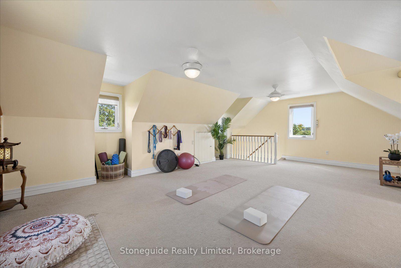 Photo 30 of 1611 Parkhill Road W, Cavan Monaghan, Cavan-Monaghan — HOMEH