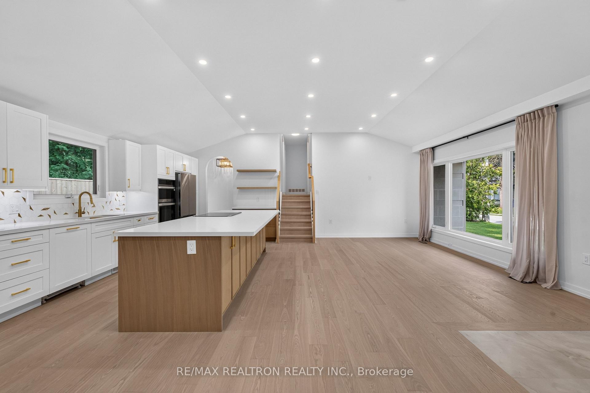 Photo 8 of 3 Reuben Street, Aurora, Aurora Village — HOMEH