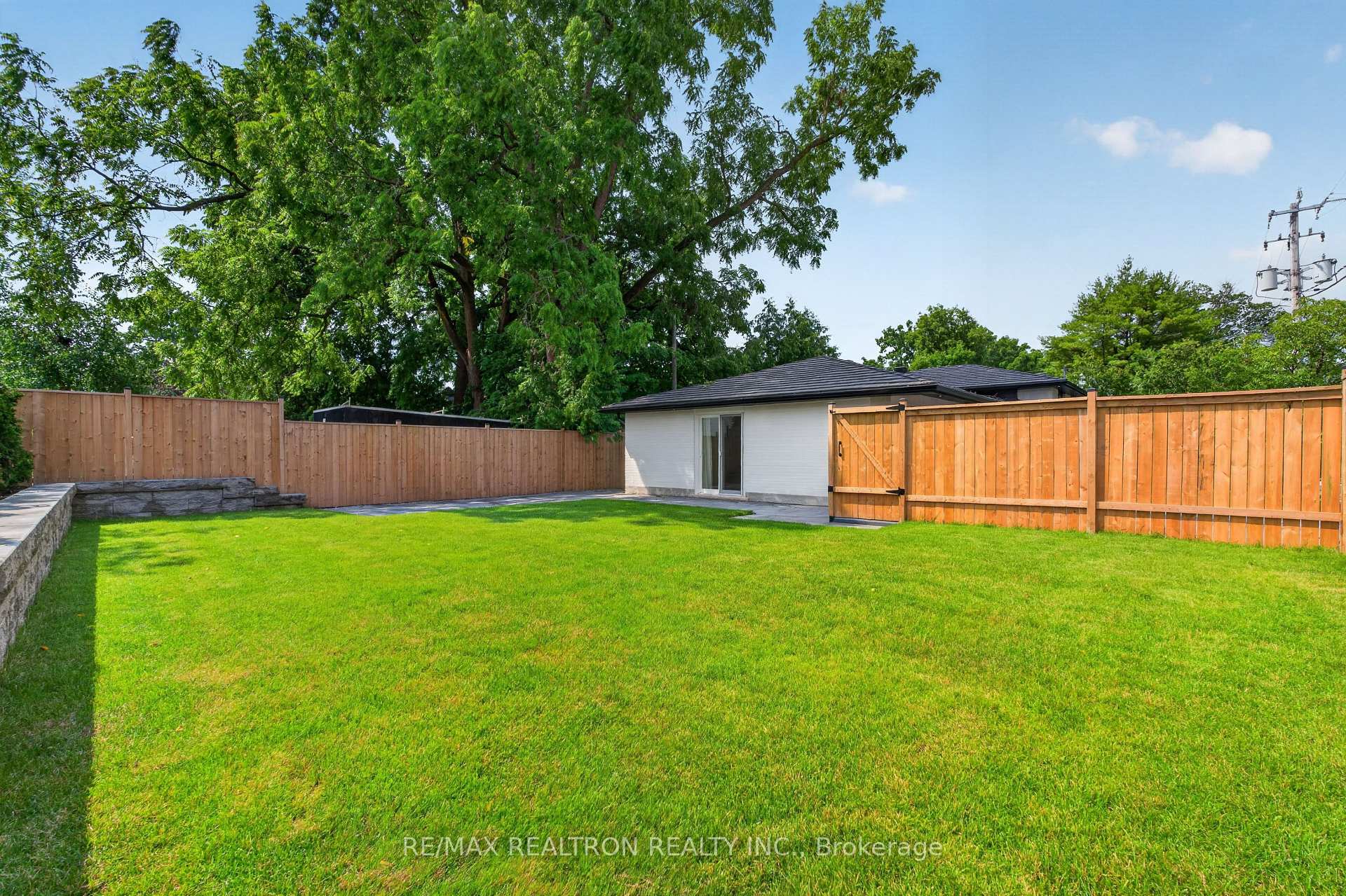 Photo 44 of 3 Reuben Street, Aurora, Aurora Village — HOMEH