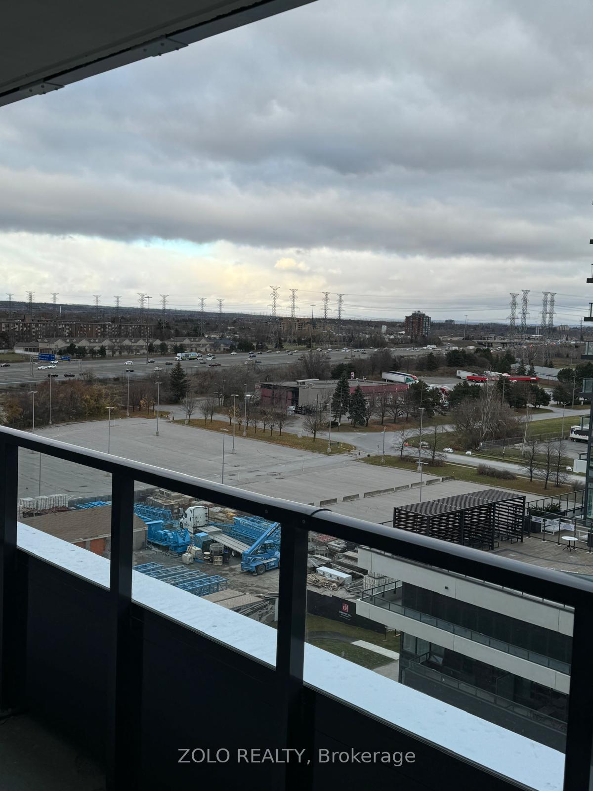 Photo 13 of 1435 Celebration Drive, Pickering, Bay Ridges — HOMEH