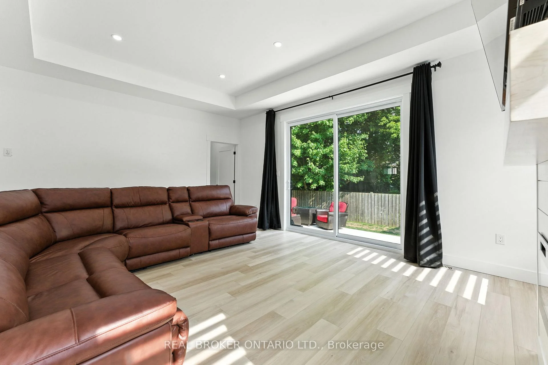 Photo 28 of 9 Macneil Court, Bayham, Port Burwell — HOMEH