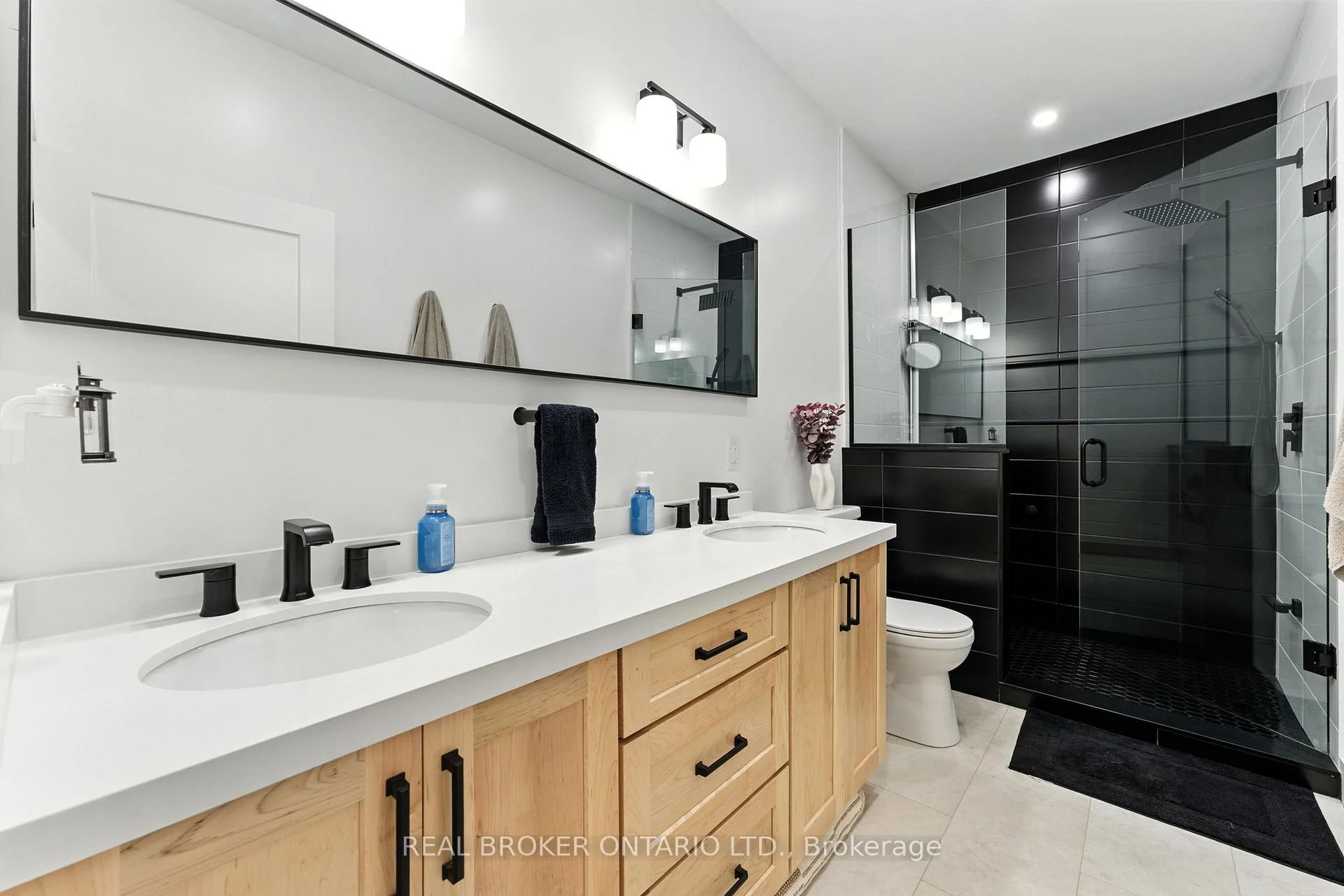 Photo 34 of 9 Macneil Court, Bayham, Port Burwell — HOMEH