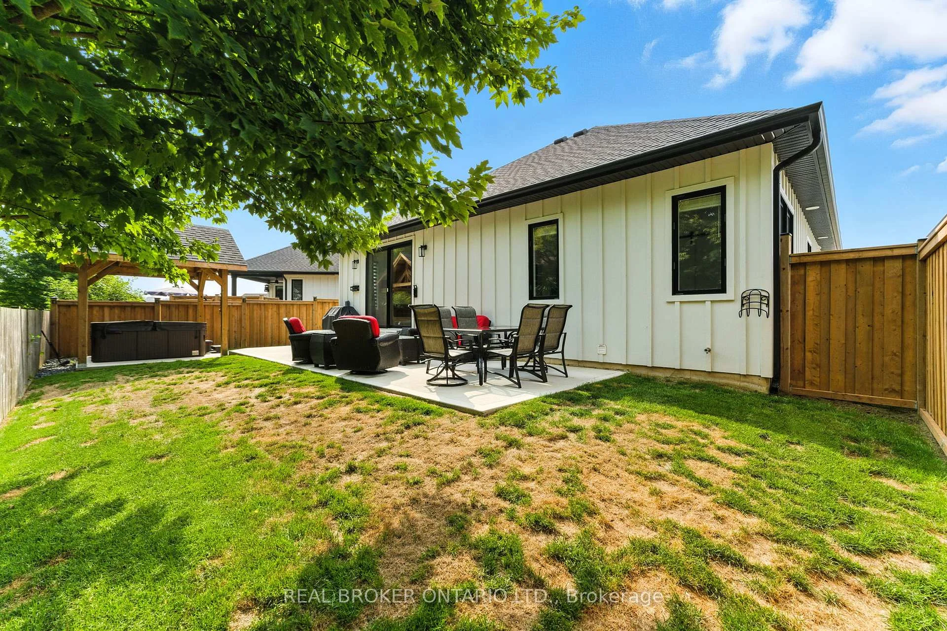 Photo 70 of 9 Macneil Court, Bayham, Port Burwell — HOMEH
