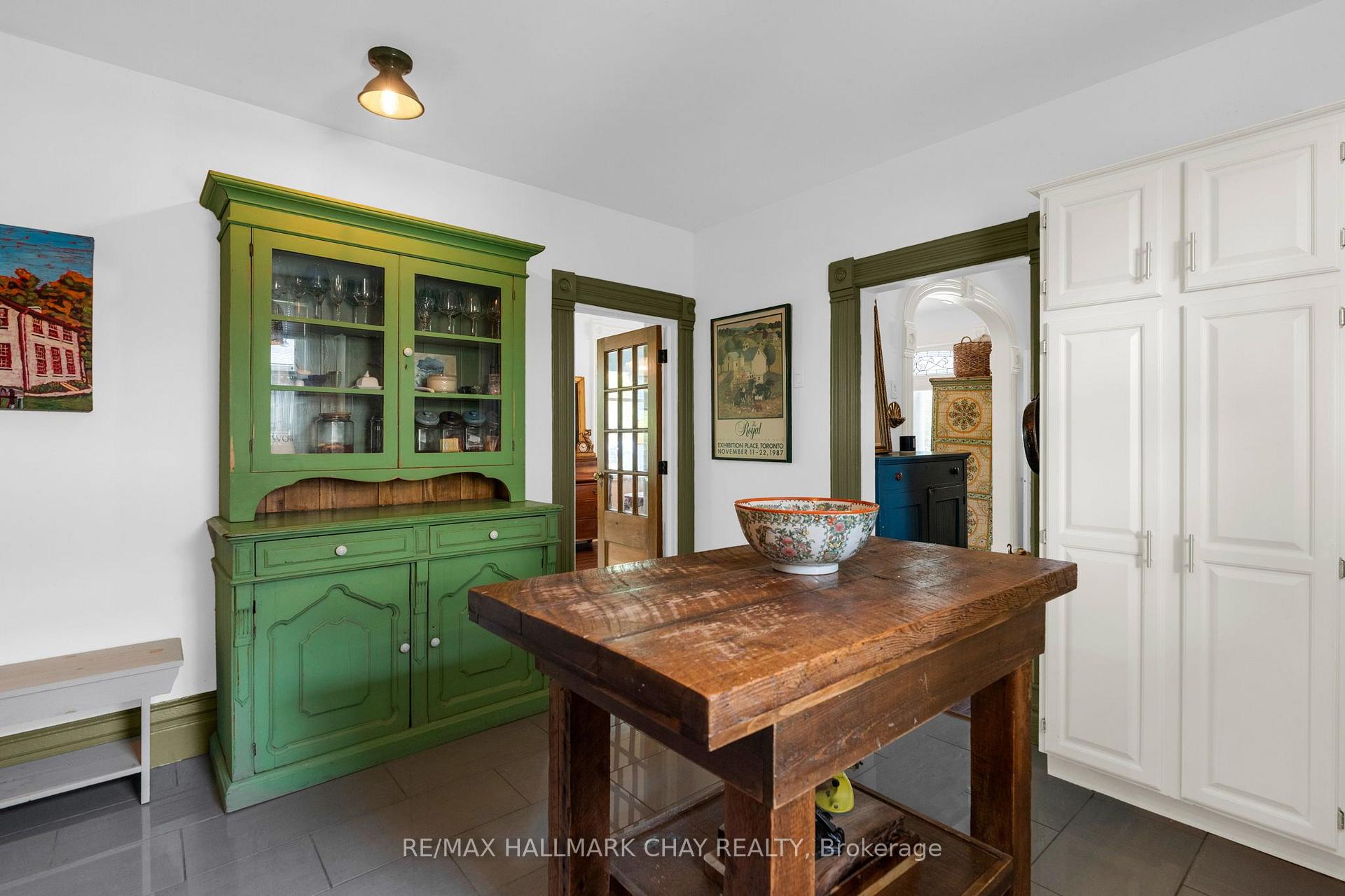 Photo 14 of 243 Mill Street, Clearview, Creemore — HOMEH