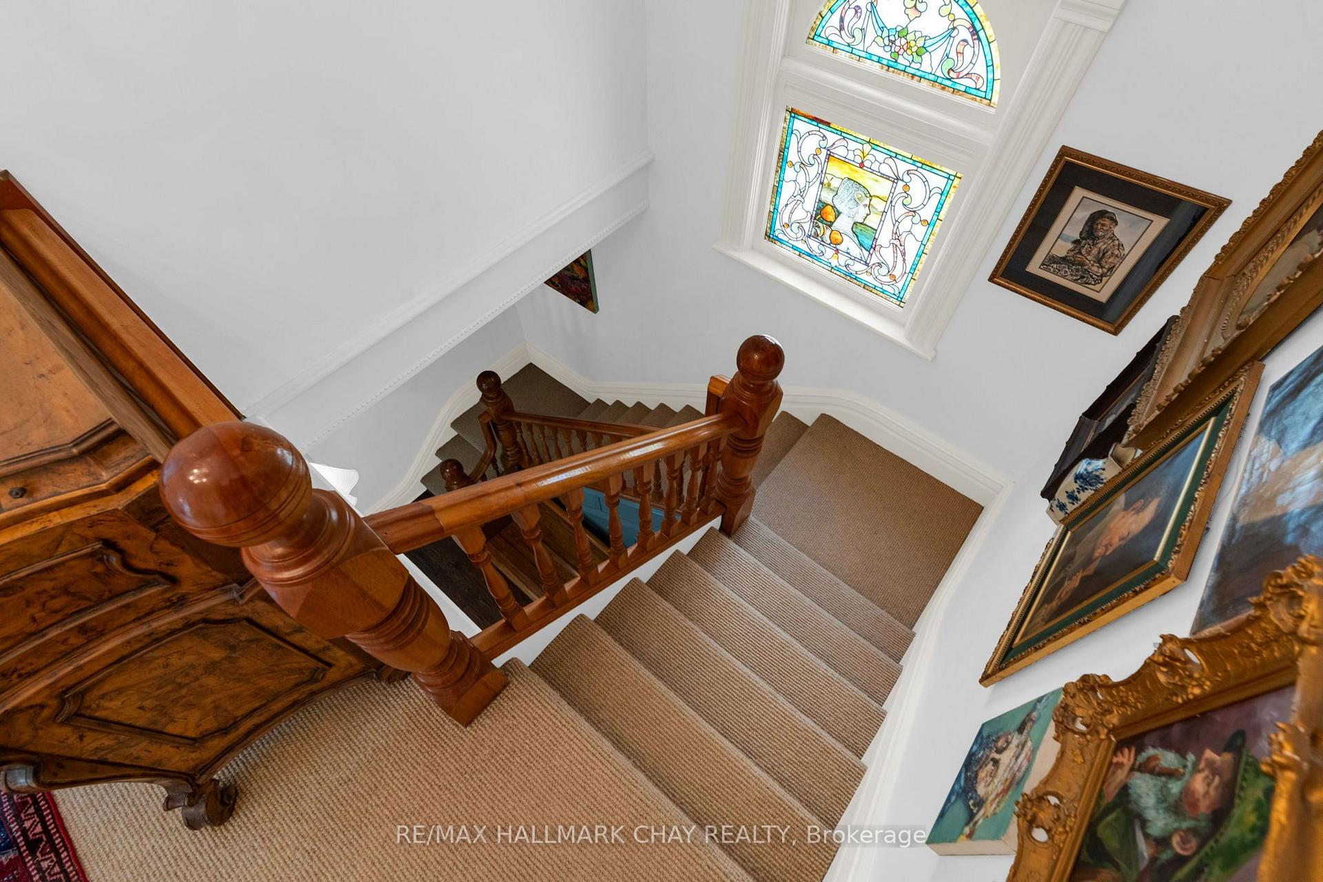 Photo 24 of 243 Mill Street, Clearview, Creemore — HOMEH