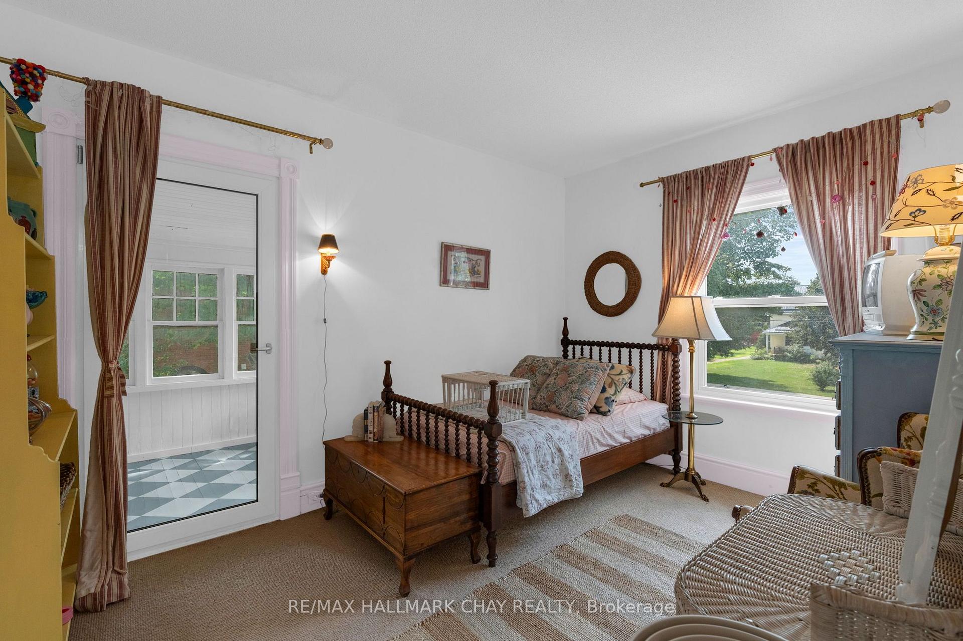 Photo 30 of 243 Mill Street, Clearview, Creemore — HOMEH