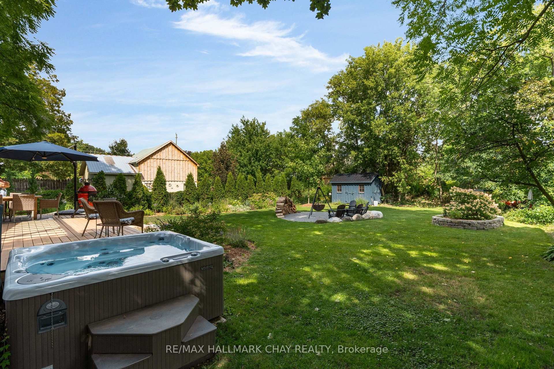 Photo 41 of 243 Mill Street, Clearview, Creemore — HOMEH