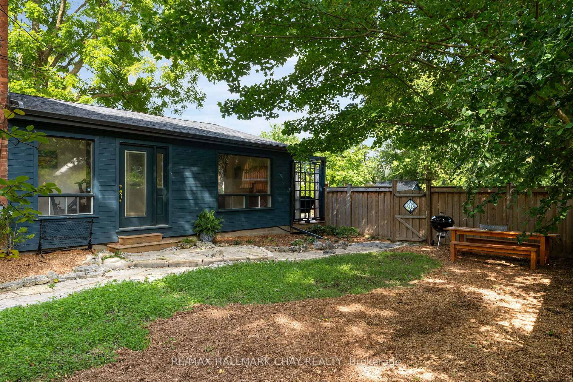 Photo 43 of 243 Mill Street, Clearview, Creemore — HOMEH