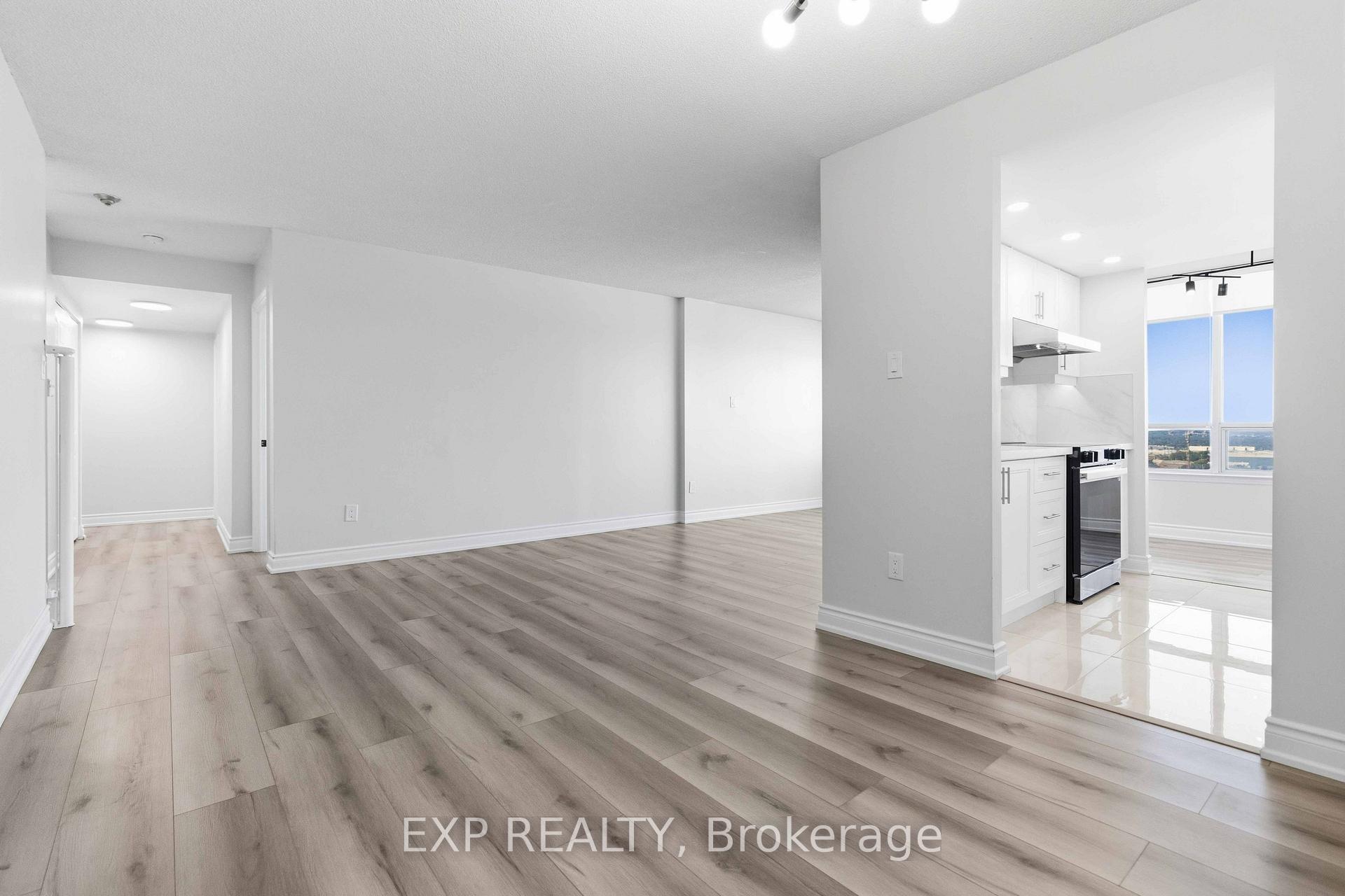 Photo 6 of Unit 2109, 550 Webb Drive, Mississauga, Fairview — HOMEH