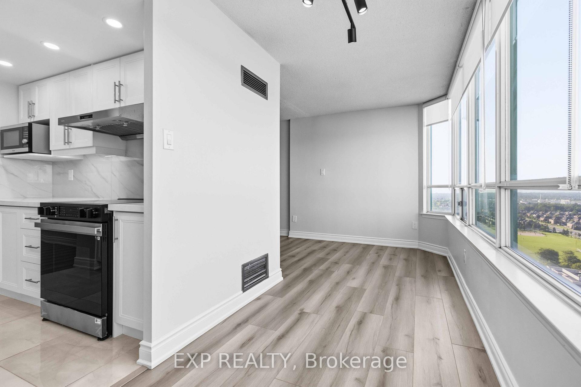 Photo 12 of Unit 2109, 550 Webb Drive, Mississauga, Fairview — HOMEH