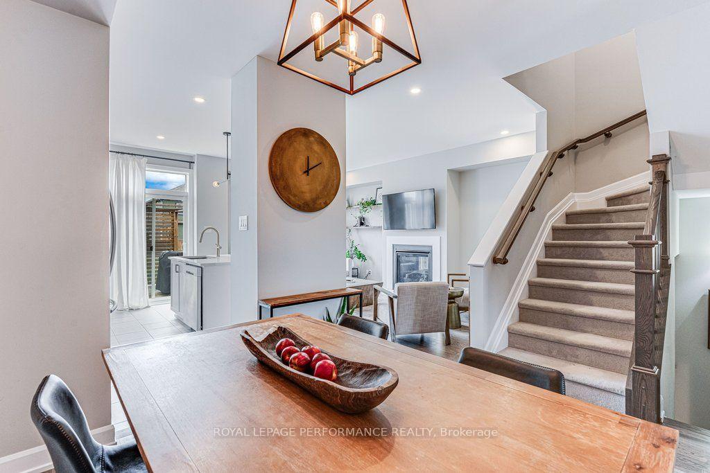 Photo 12 of 24 Gardenpost Terrace, Ottawa, Avalon West — HOMEH