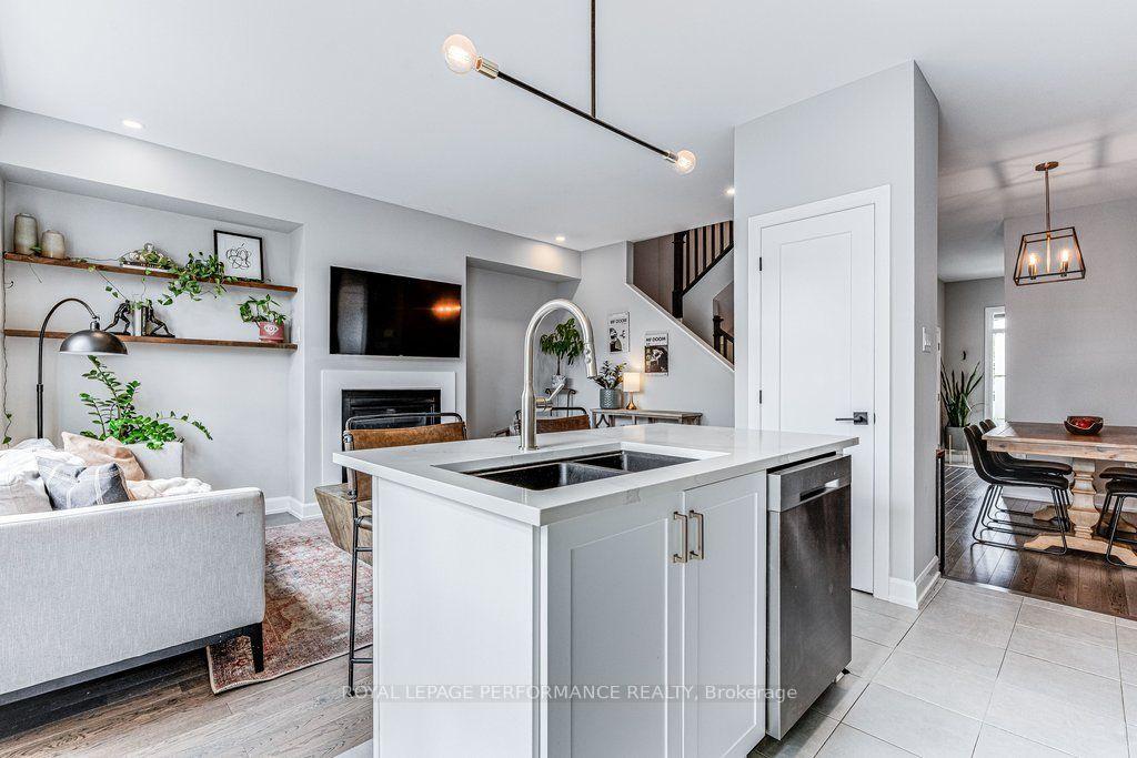 Photo 18 of 24 Gardenpost Terrace, Ottawa, Avalon West — HOMEH