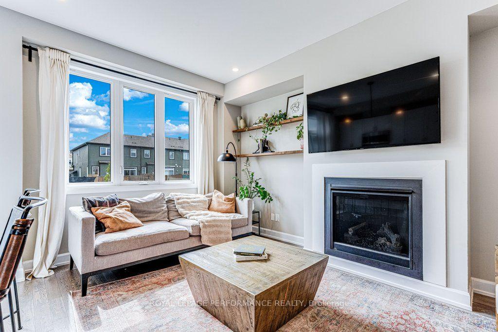 Photo 23 of 24 Gardenpost Terrace, Ottawa, Avalon West — HOMEH