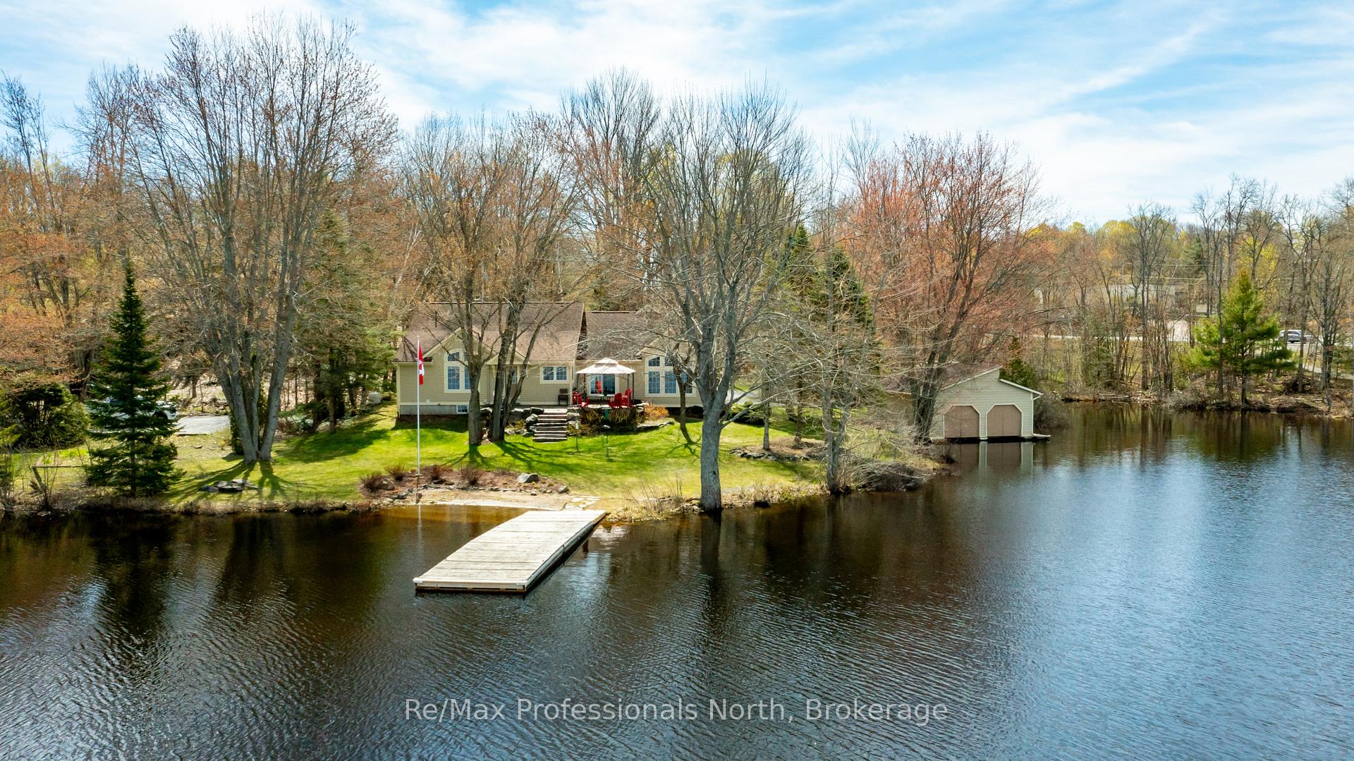 Photo 2 of 355 Loudon Point Road, Gravenhurst, Muskoka (S) — HOMEH