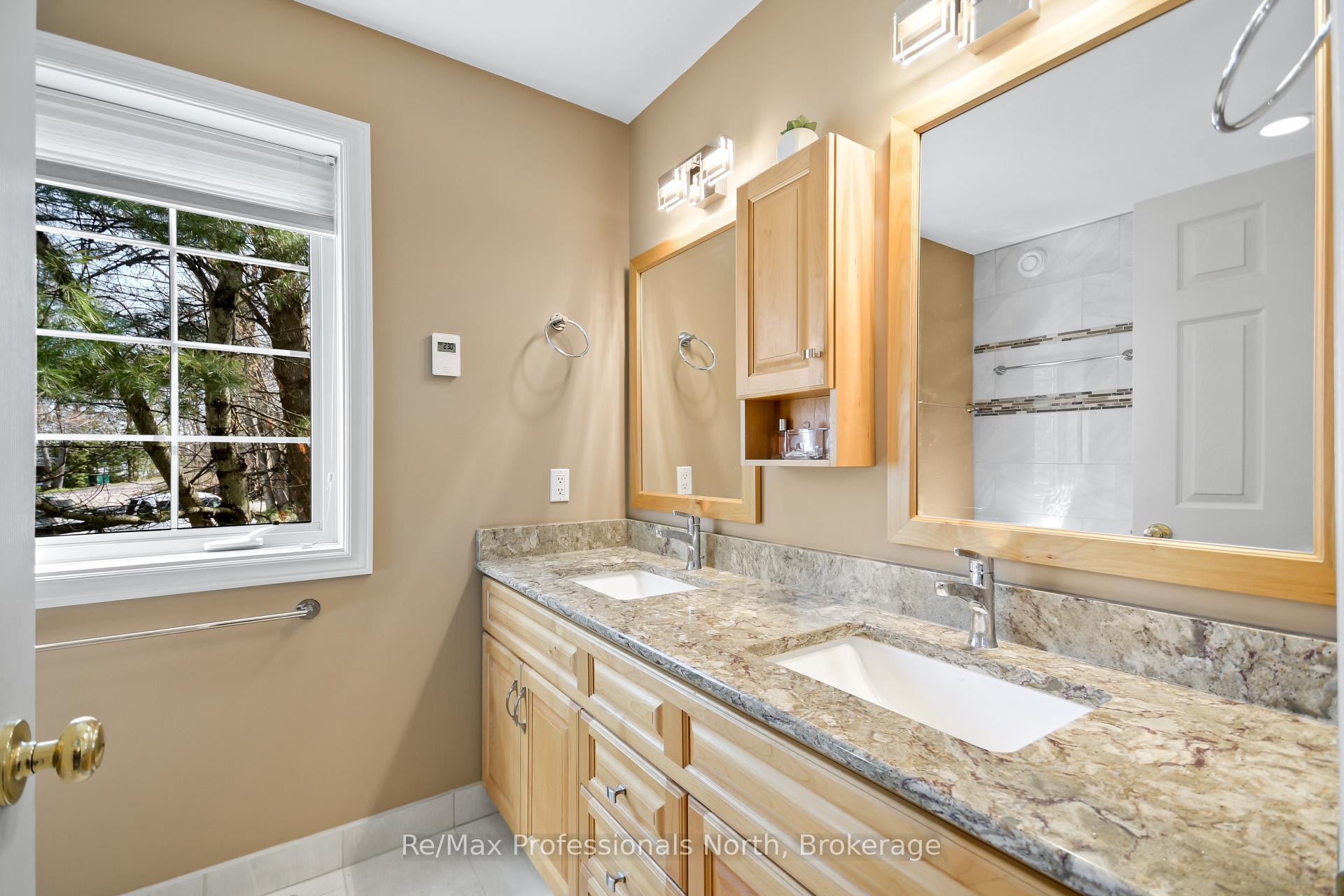 Photo 15 of 355 Loudon Point Road, Gravenhurst, Muskoka (S) — HOMEH
