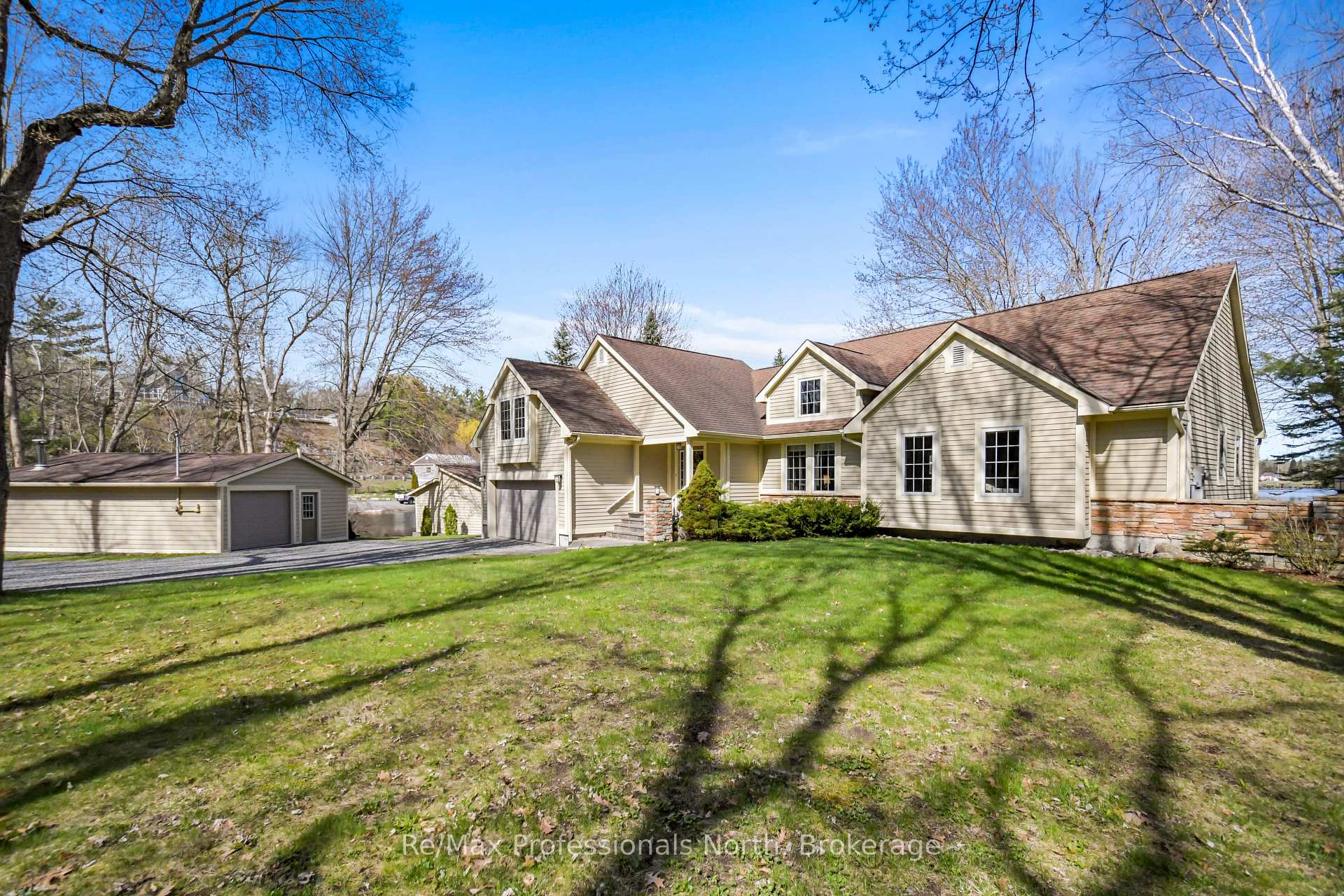 Photo 42 of 355 Loudon Point Road, Gravenhurst, Muskoka (S) — HOMEH