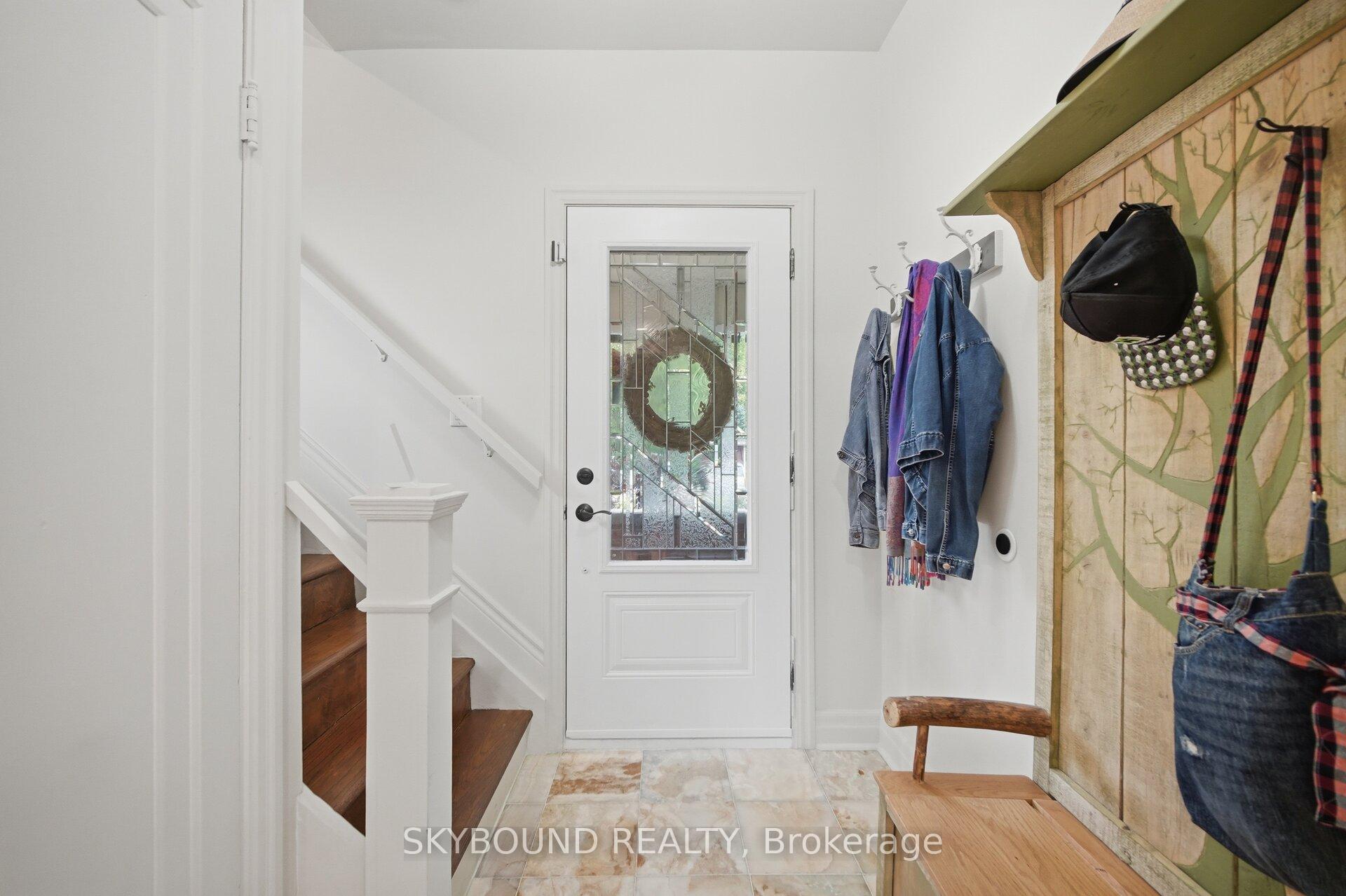 Photo 7 of 27 Rowe Street, Oshawa, Central — HOMEH