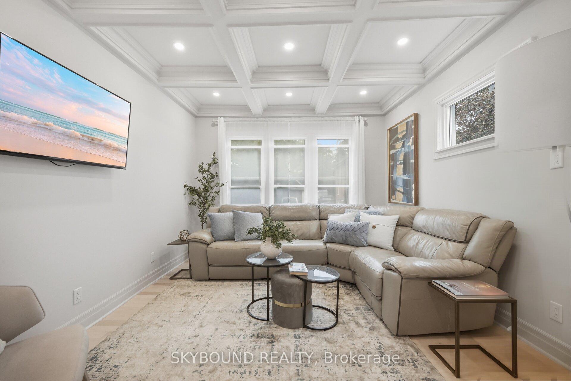 Photo 17 of 27 Rowe Street, Oshawa, Central — HOMEH