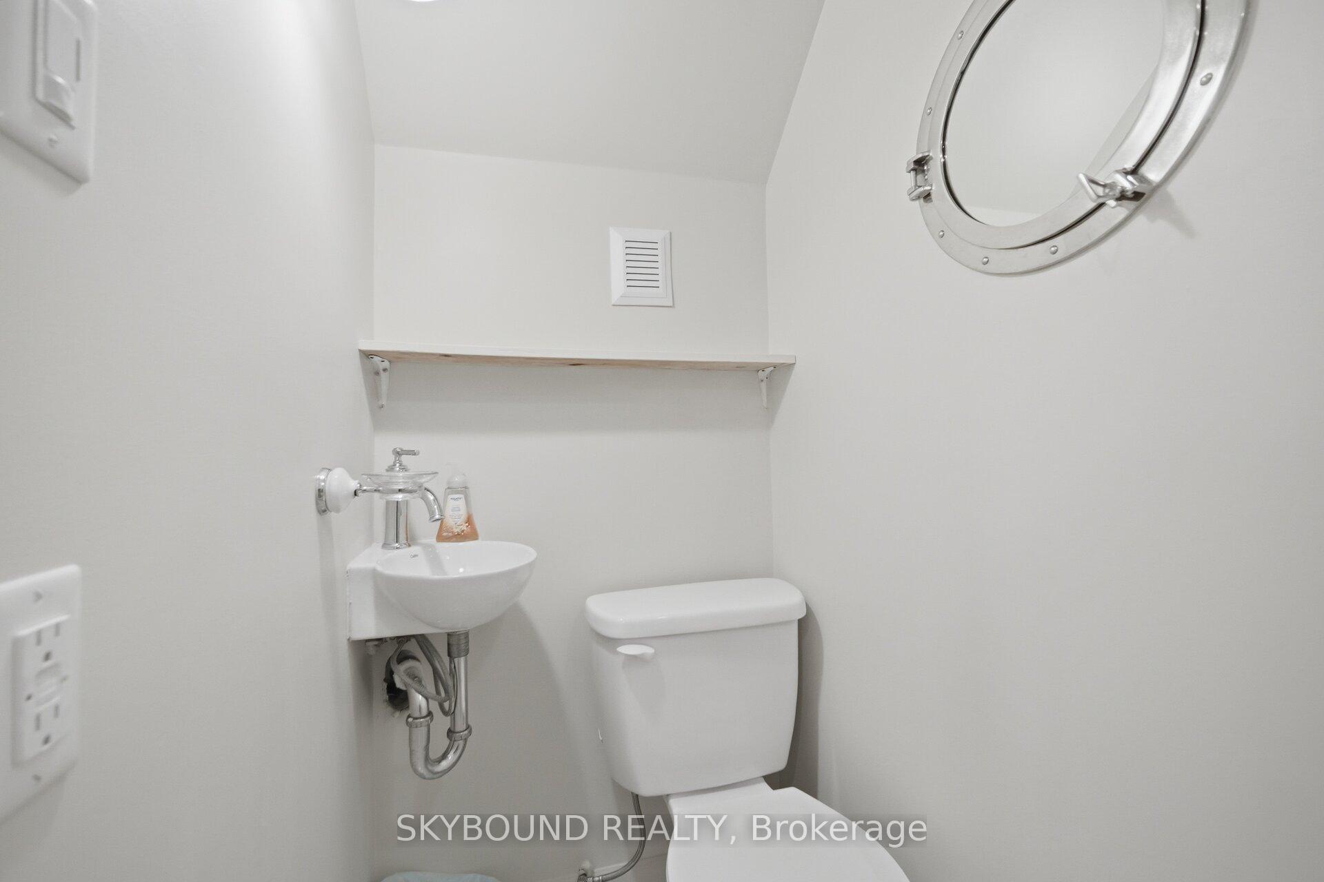 Photo 20 of 27 Rowe Street, Oshawa, Central — HOMEH