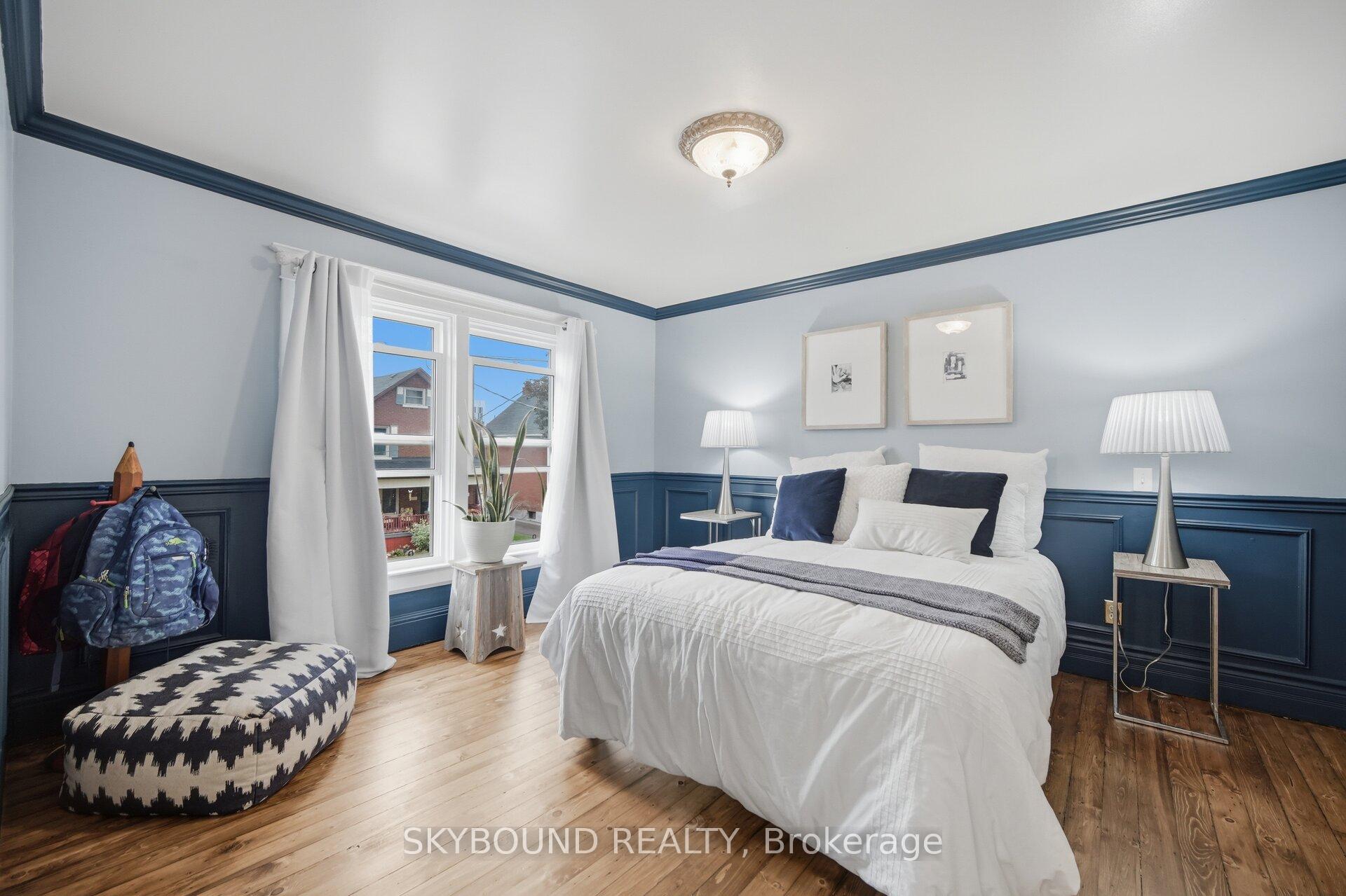 Photo 23 of 27 Rowe Street, Oshawa, Central — HOMEH