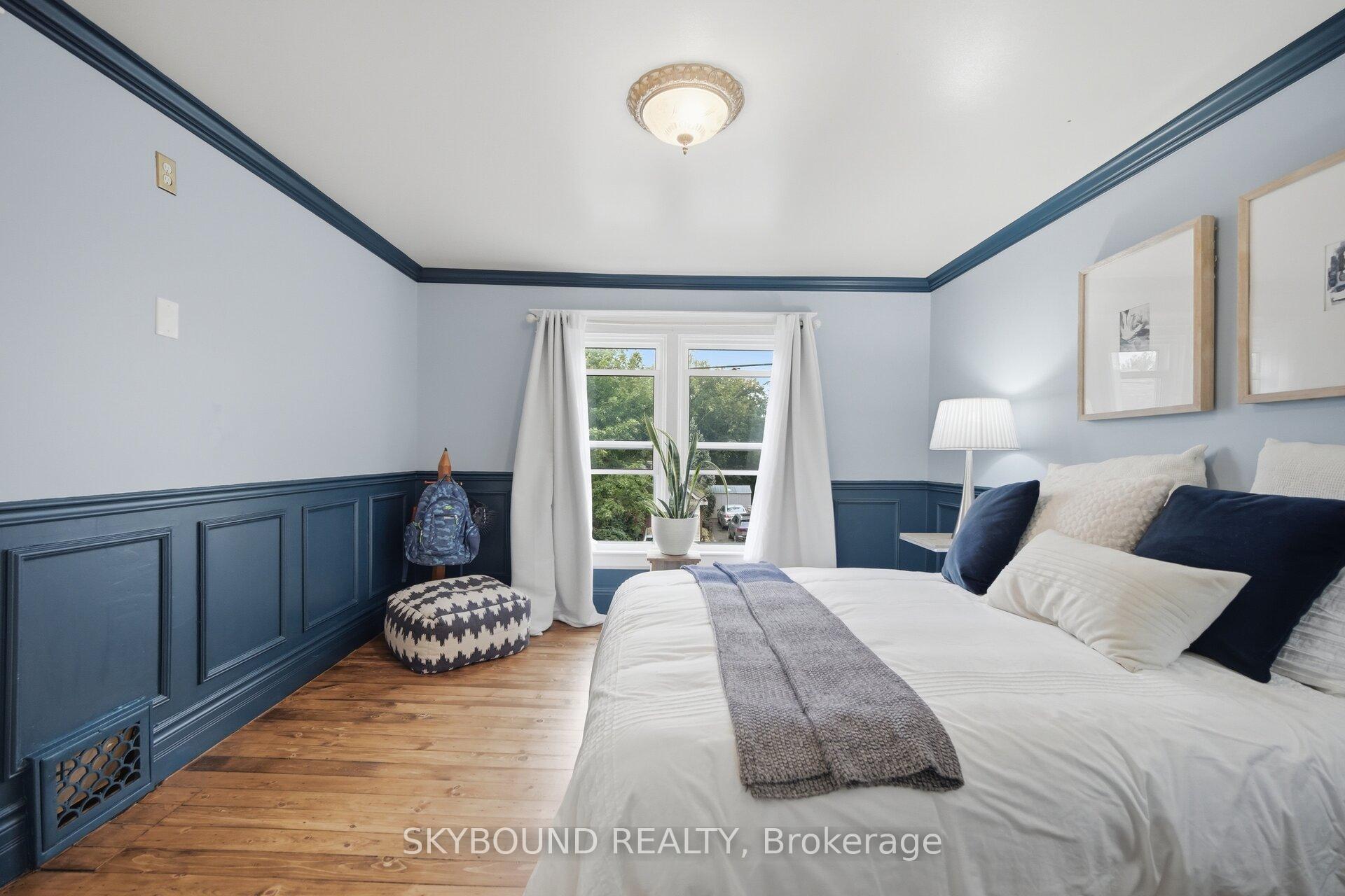 Photo 24 of 27 Rowe Street, Oshawa, Central — HOMEH
