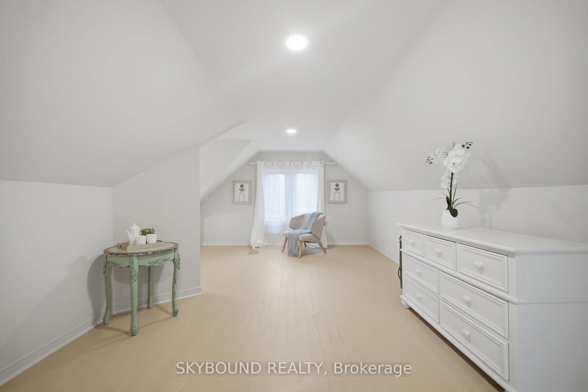 Photo 36 of 27 Rowe Street, Oshawa, Central — HOMEH