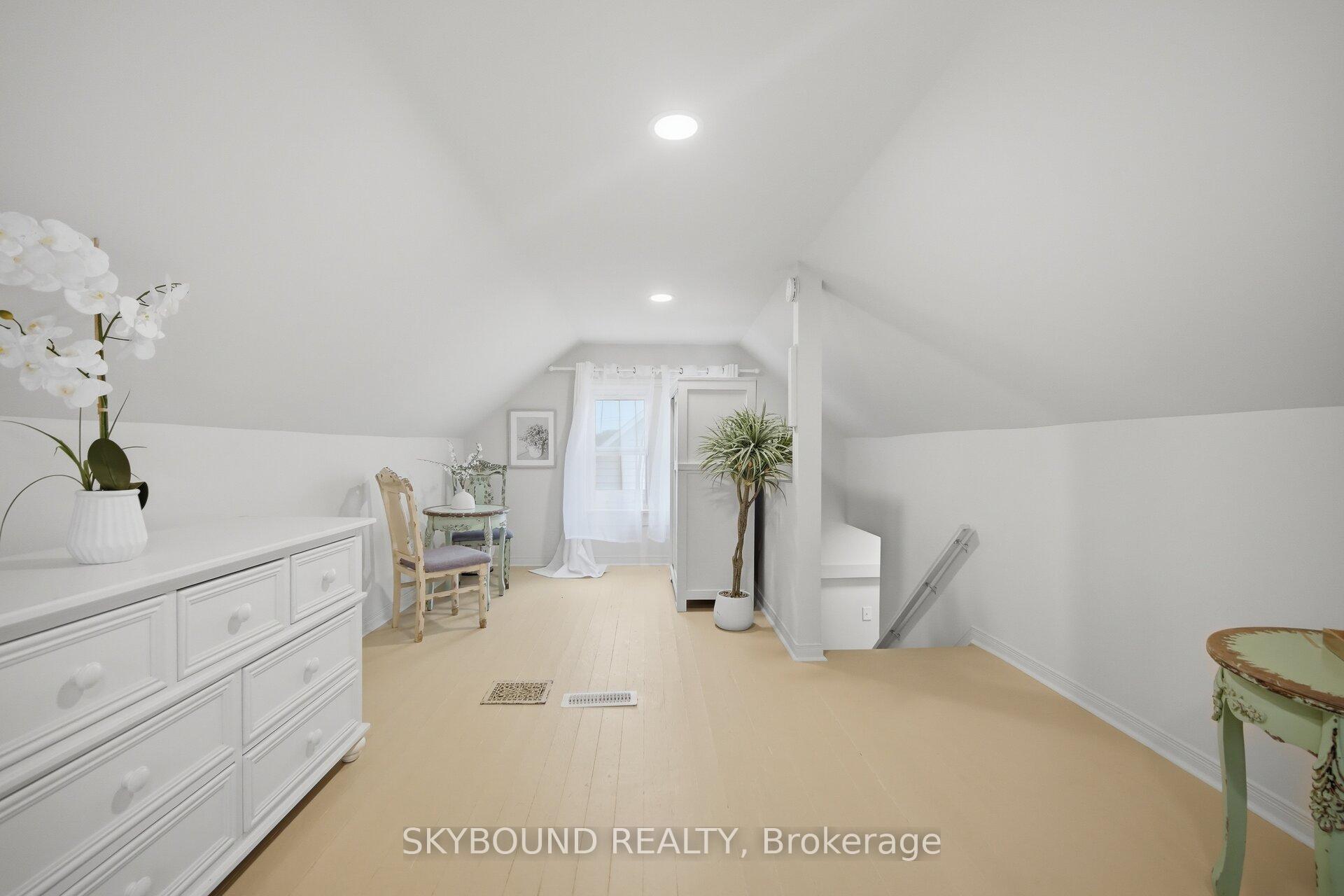 Photo 37 of 27 Rowe Street, Oshawa, Central — HOMEH