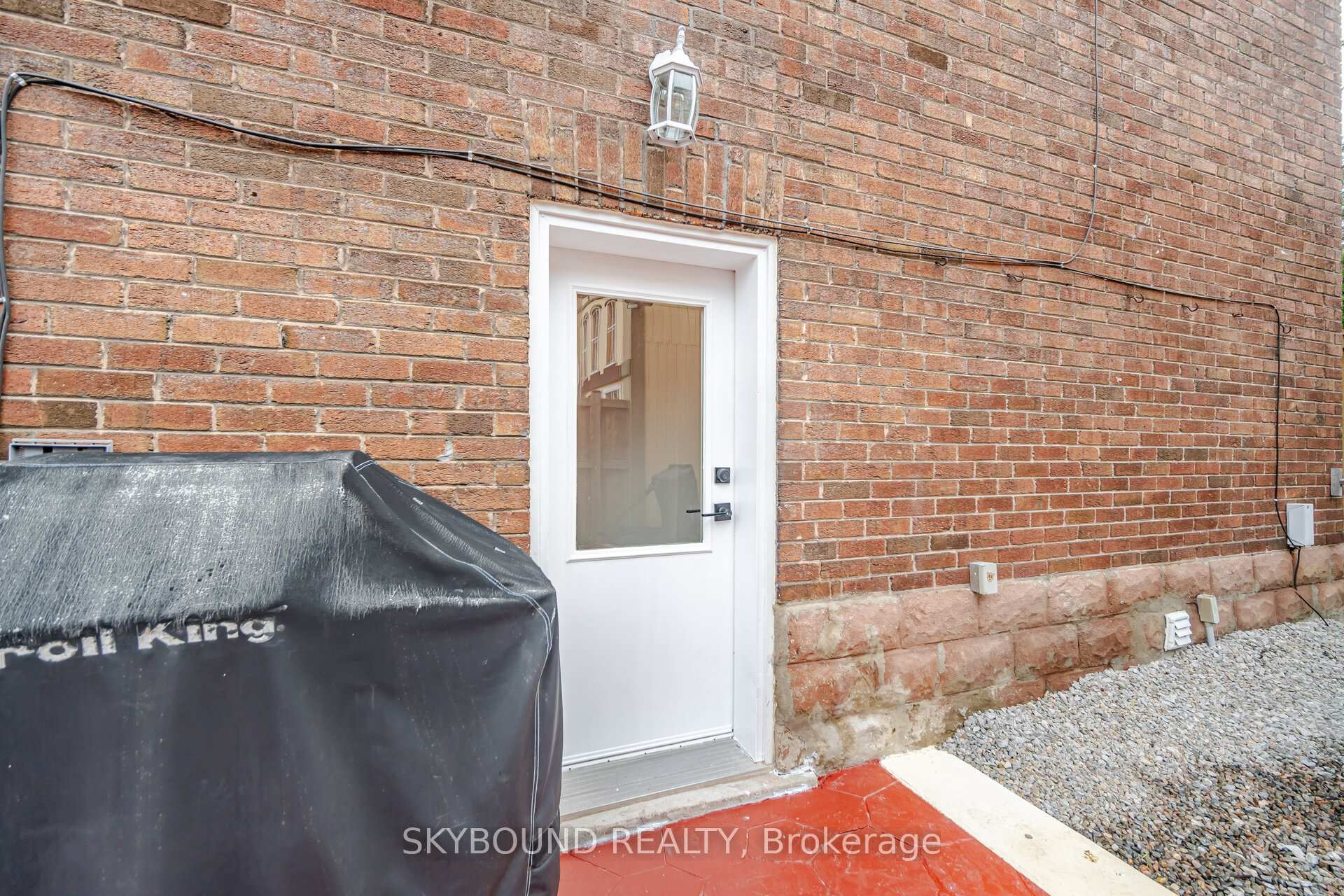 Photo 38 of 27 Rowe Street, Oshawa, Central — HOMEH