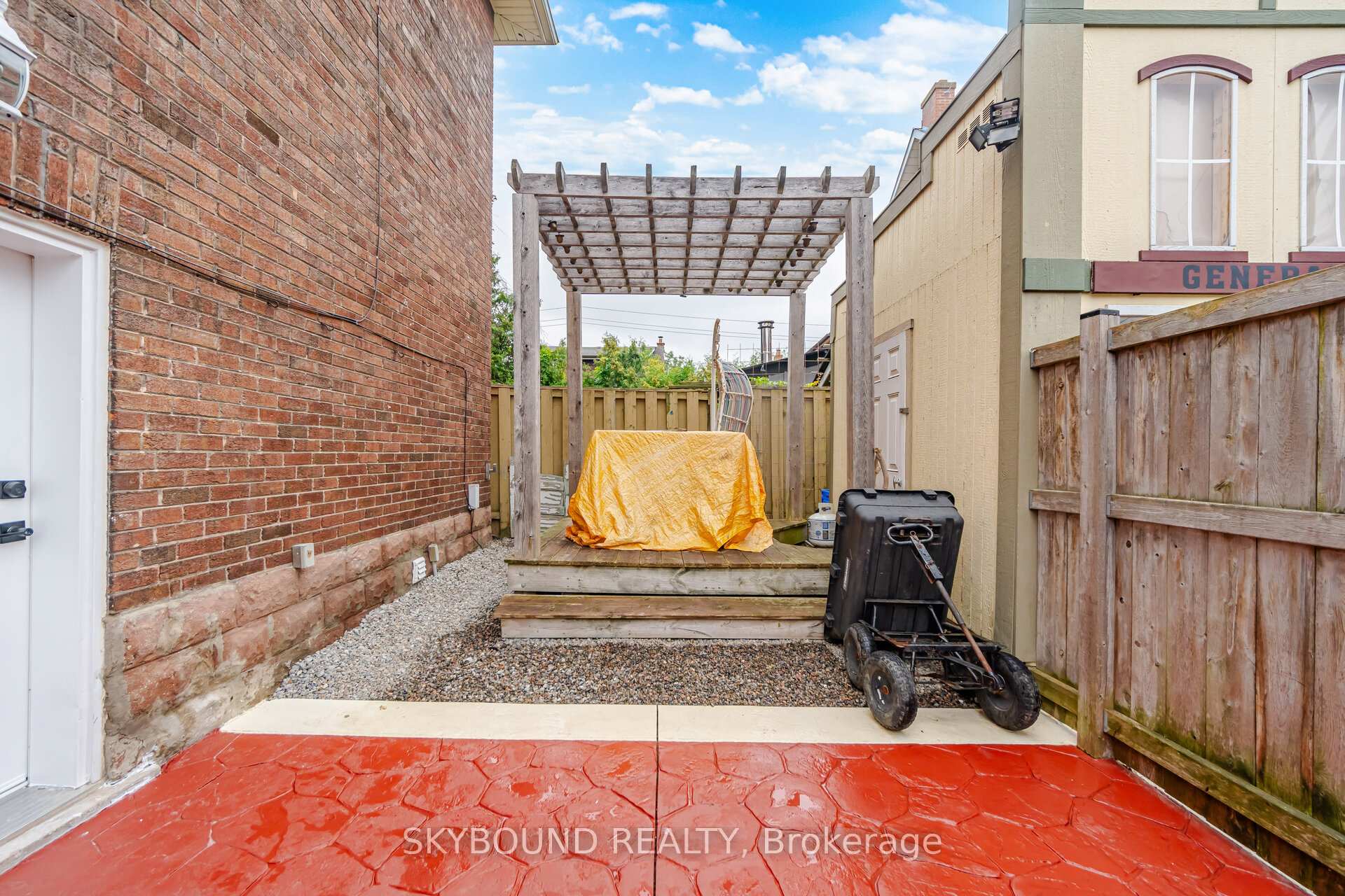 Photo 47 of 27 Rowe Street, Oshawa, Central — HOMEH