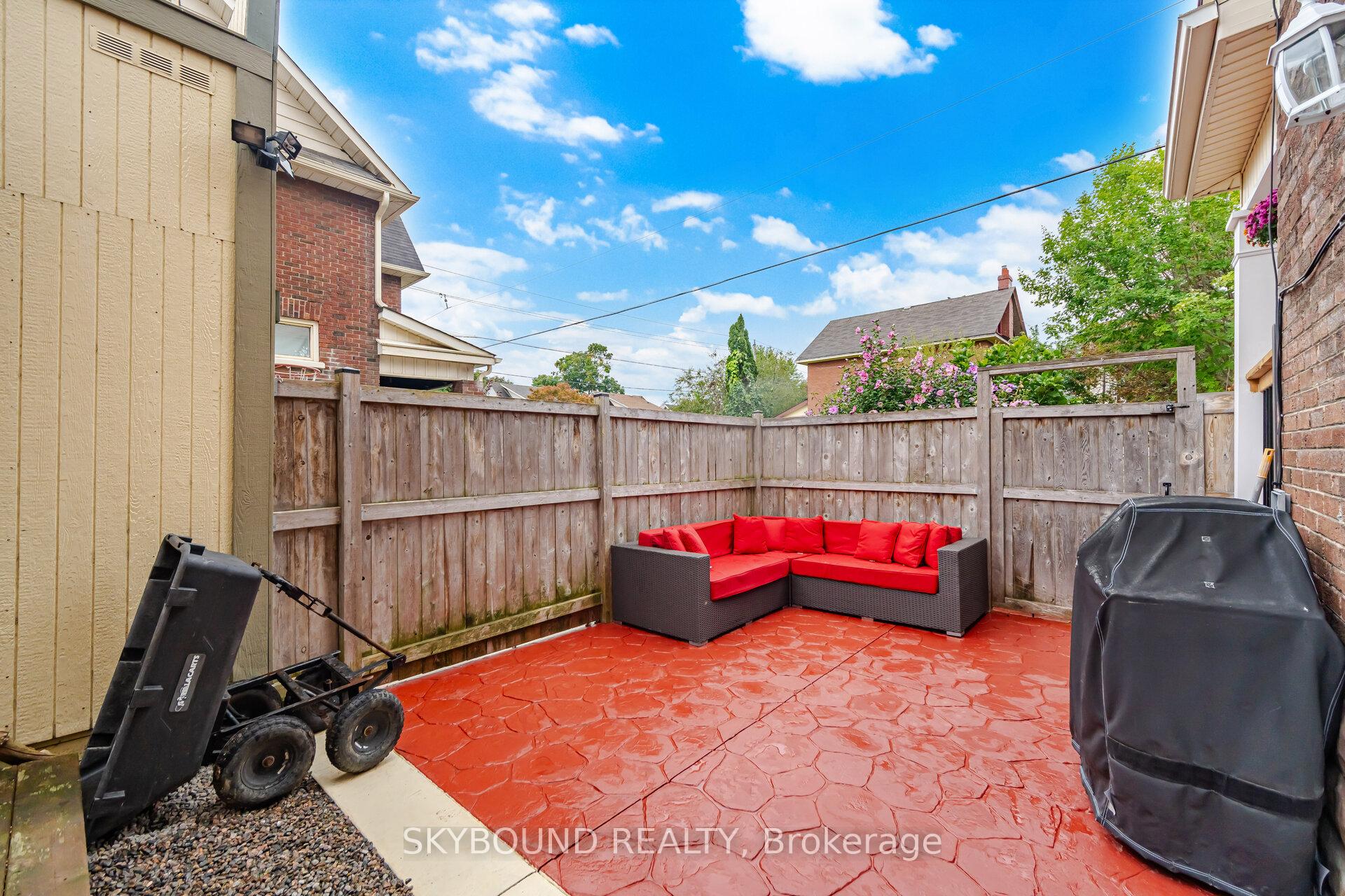 Photo 48 of 27 Rowe Street, Oshawa, Central — HOMEH
