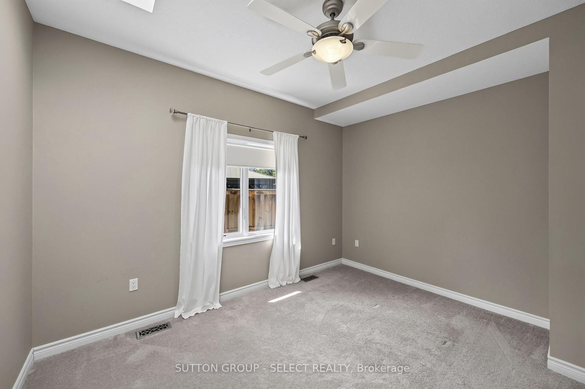 Photo 33 of 14 Northcrest Drive, London, North B — HOMEH