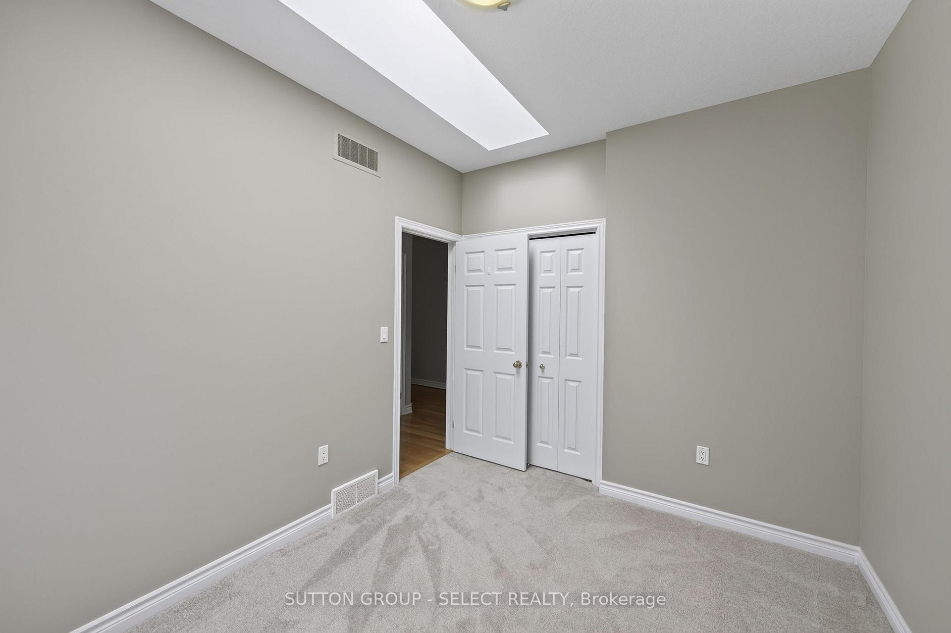 Photo 36 of 14 Northcrest Drive, London, North B — HOMEH