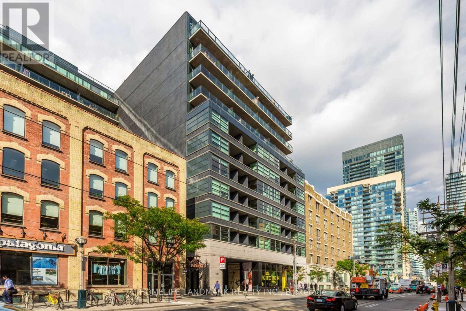 Front of Unit 1113, 478 King Street W
