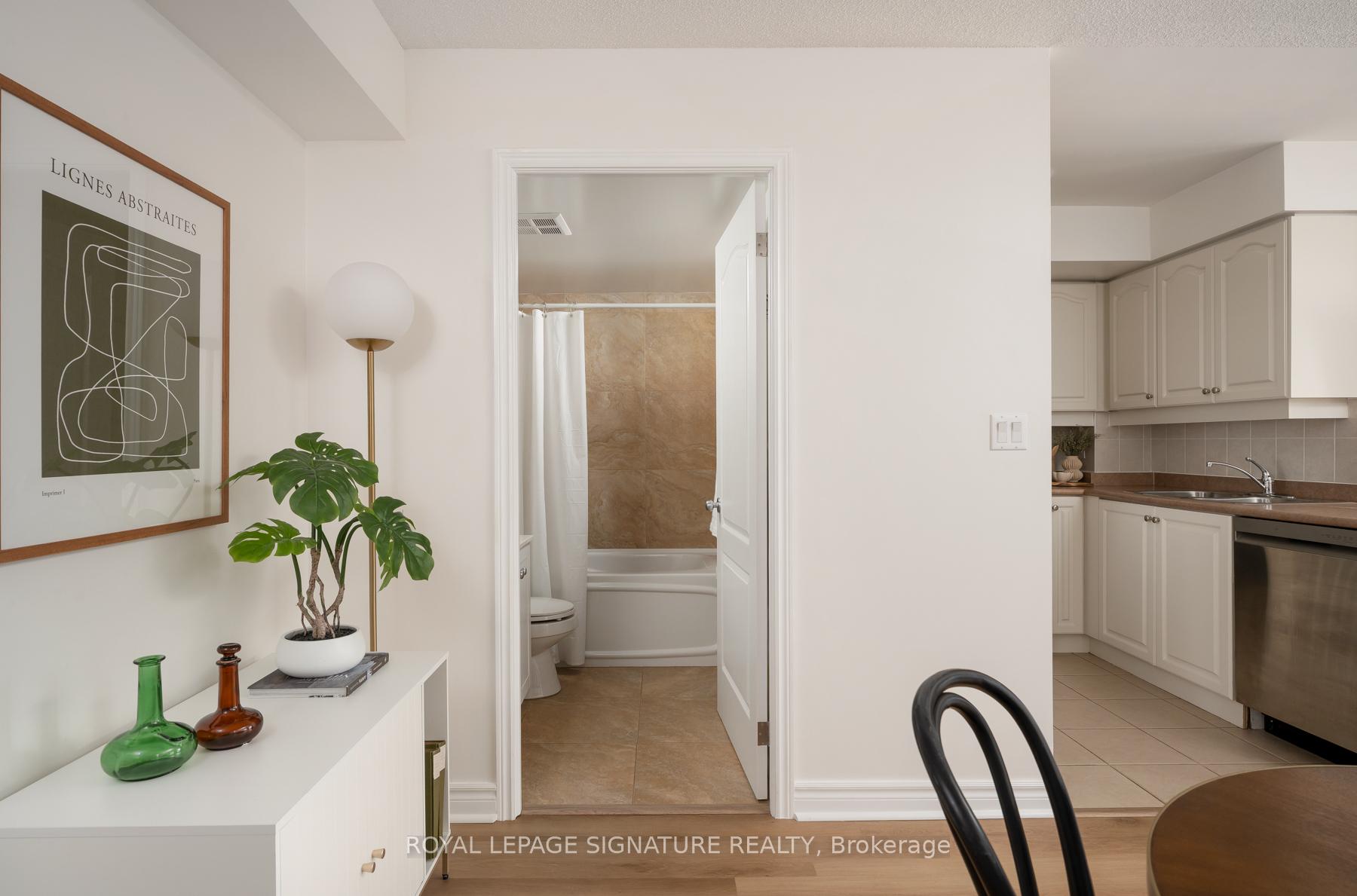 Photo 9 of Unit 306, 2 Rean Drive, North York, Bayview Village — HOMEH